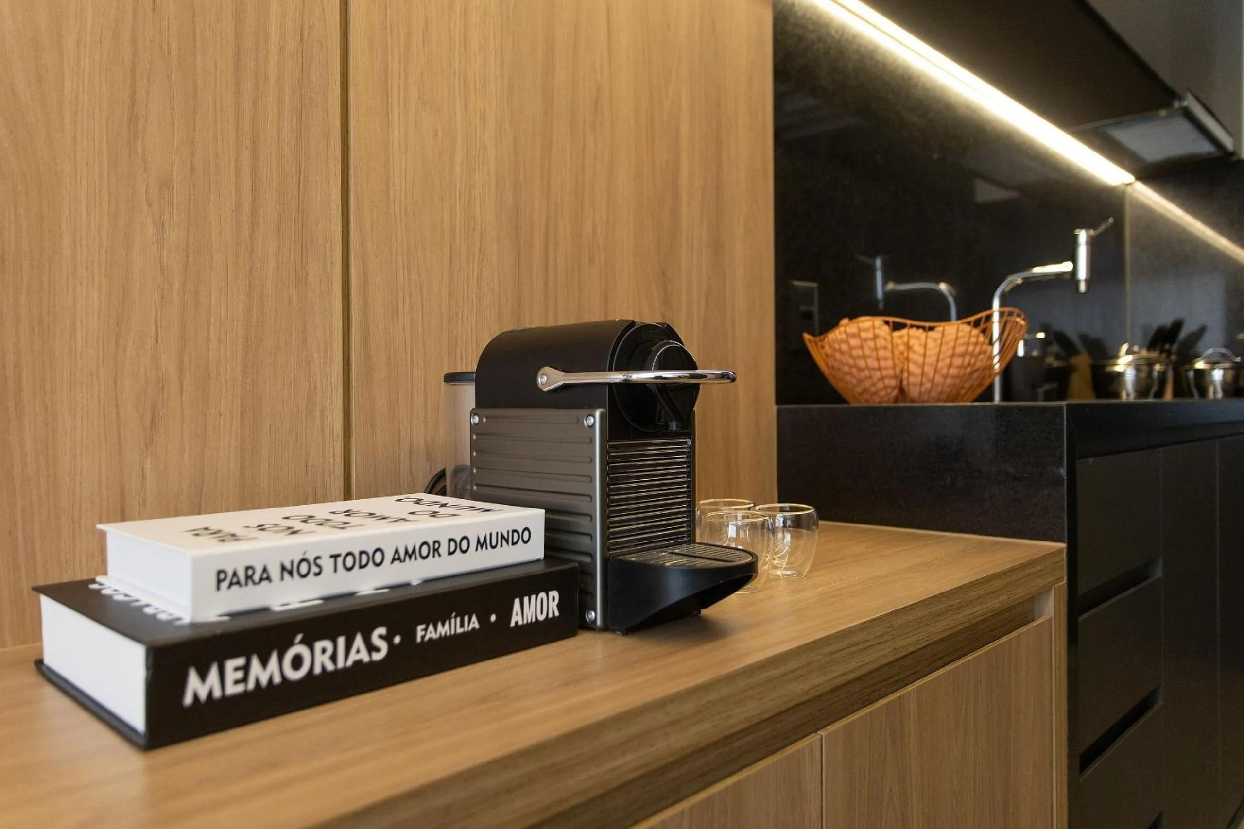 Kitchen or kitchenette in Hit Itaim