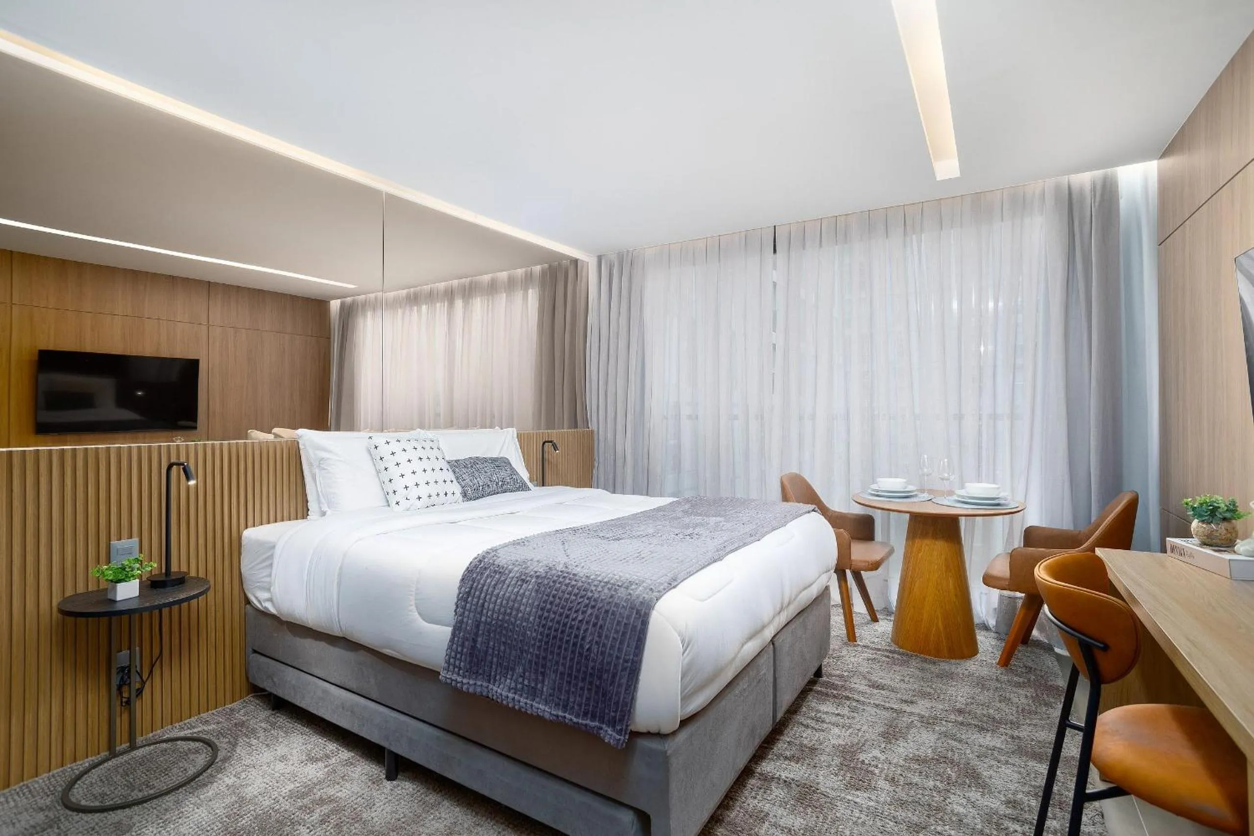 Bedroom, Bed in Hit Itaim