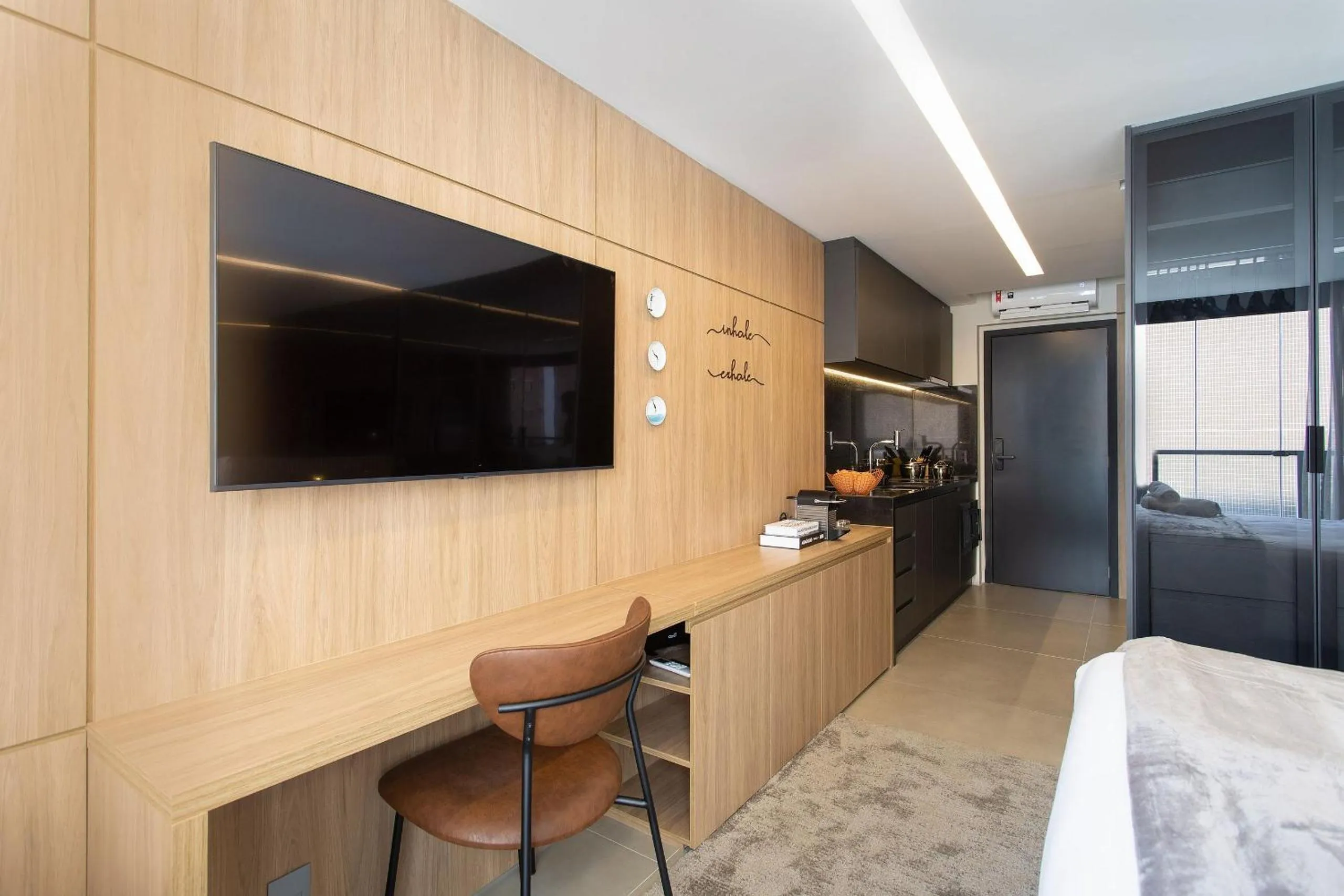 Living room, Bed in Hit Itaim