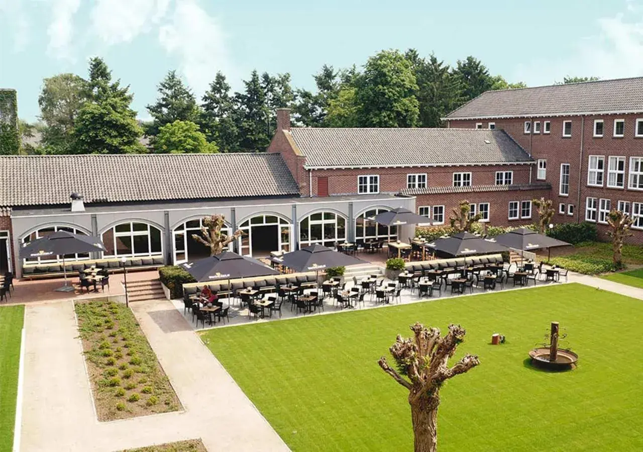 Property building in Fletcher Kloosterhotel Willibrordhaeghe Property building in Fletcher Kloosterhotel Willibrordhaeghe