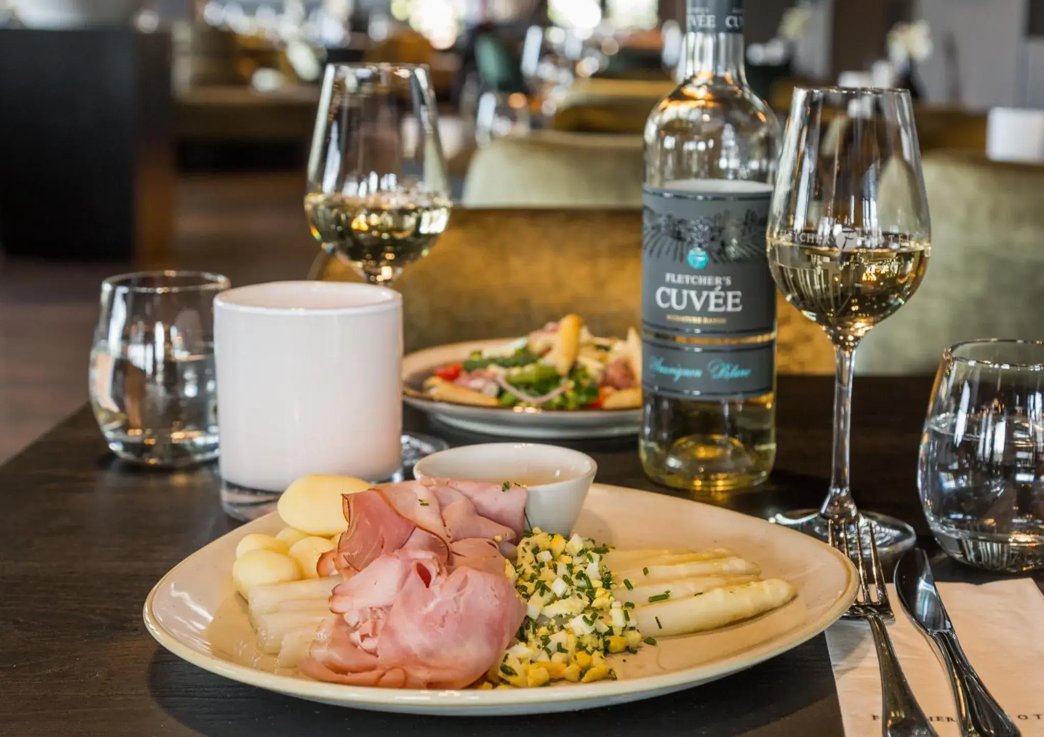 Food and drinks in Fletcher Kloosterhotel Willibrordhaeghe Food and drinks in Fletcher Kloosterhotel Willibrordhaeghe