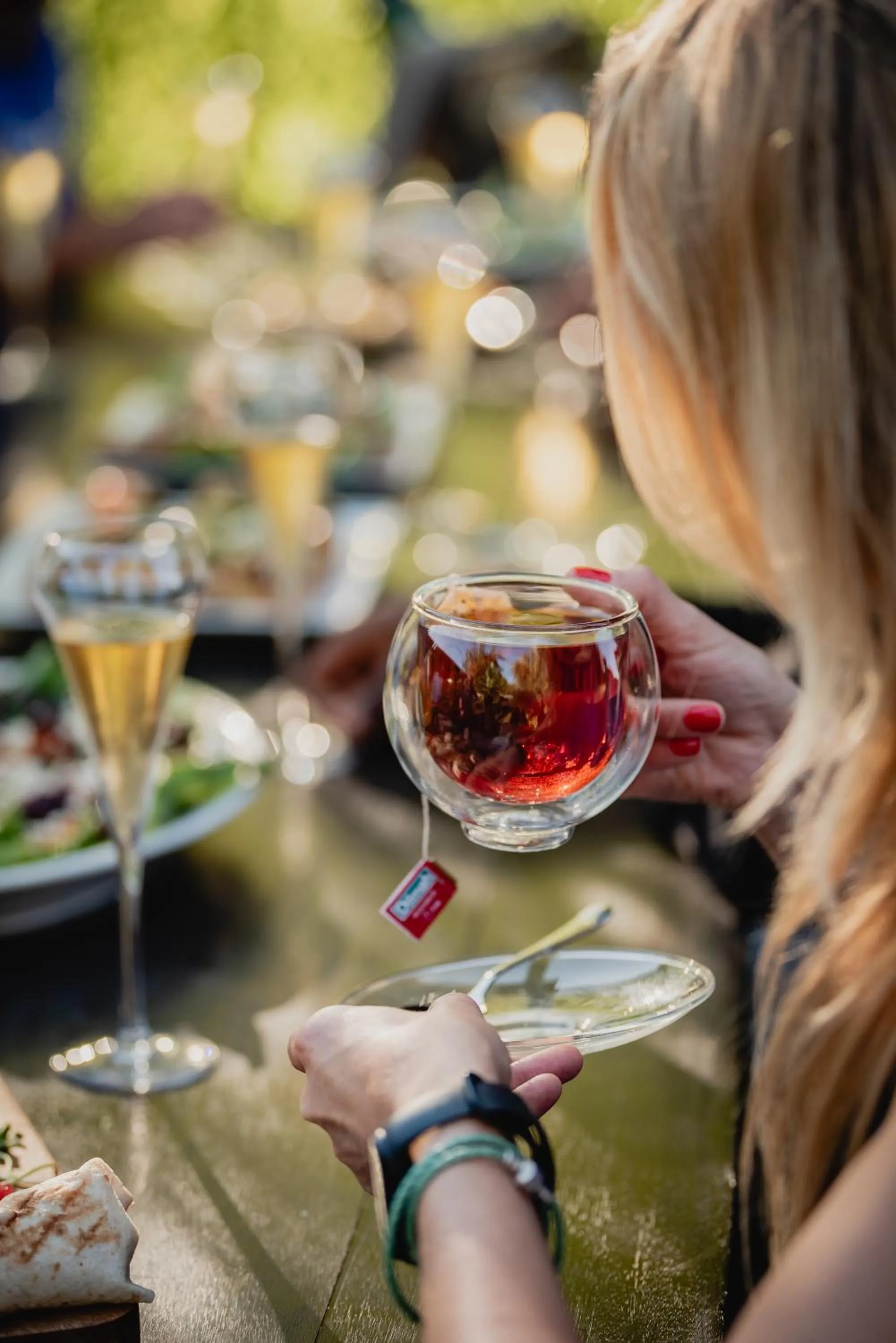 Restaurant/places to eat in Cargo88 Hotel