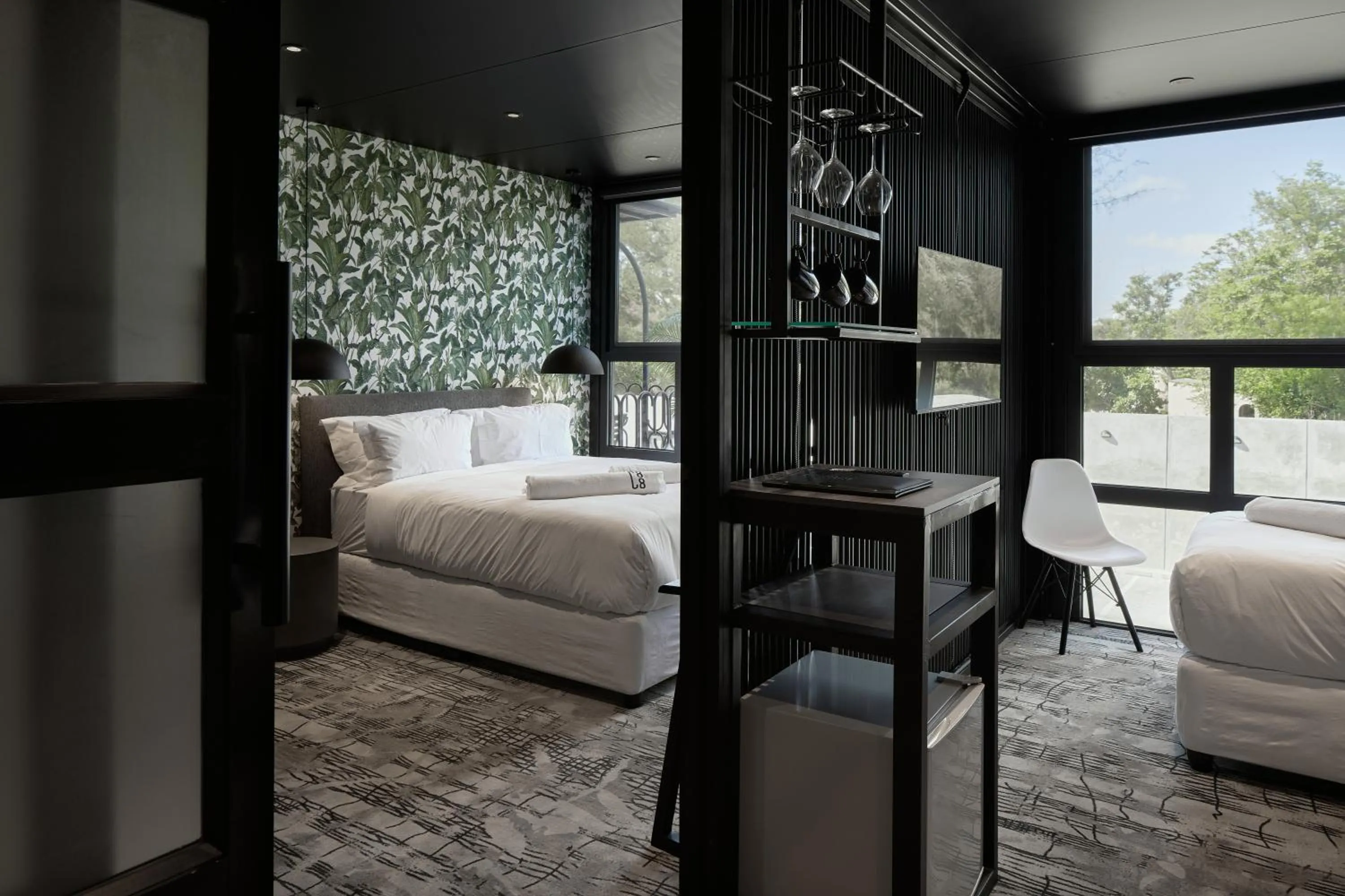 Living room, Bed in Cargo88 Hotel