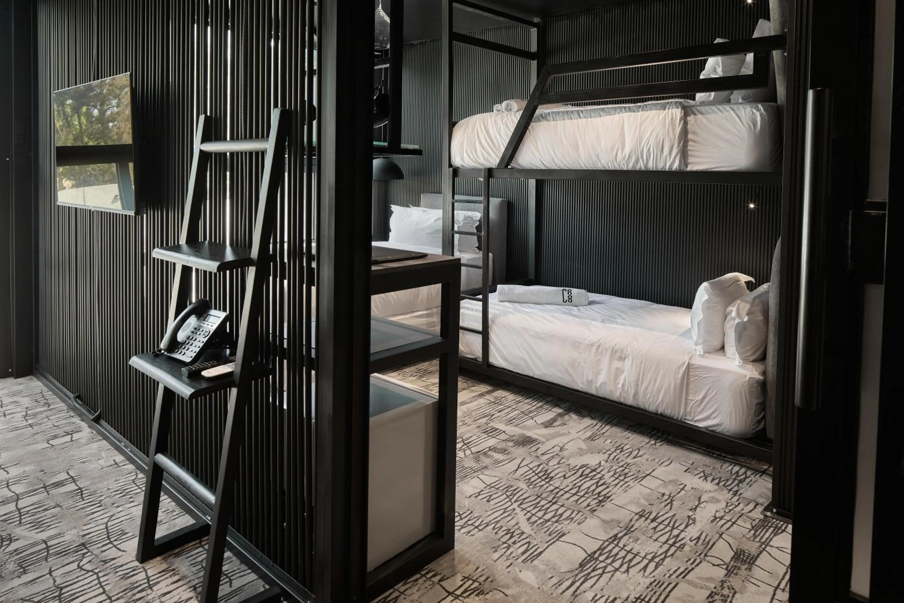 TV and multimedia, Bed in Cargo88 Hotel