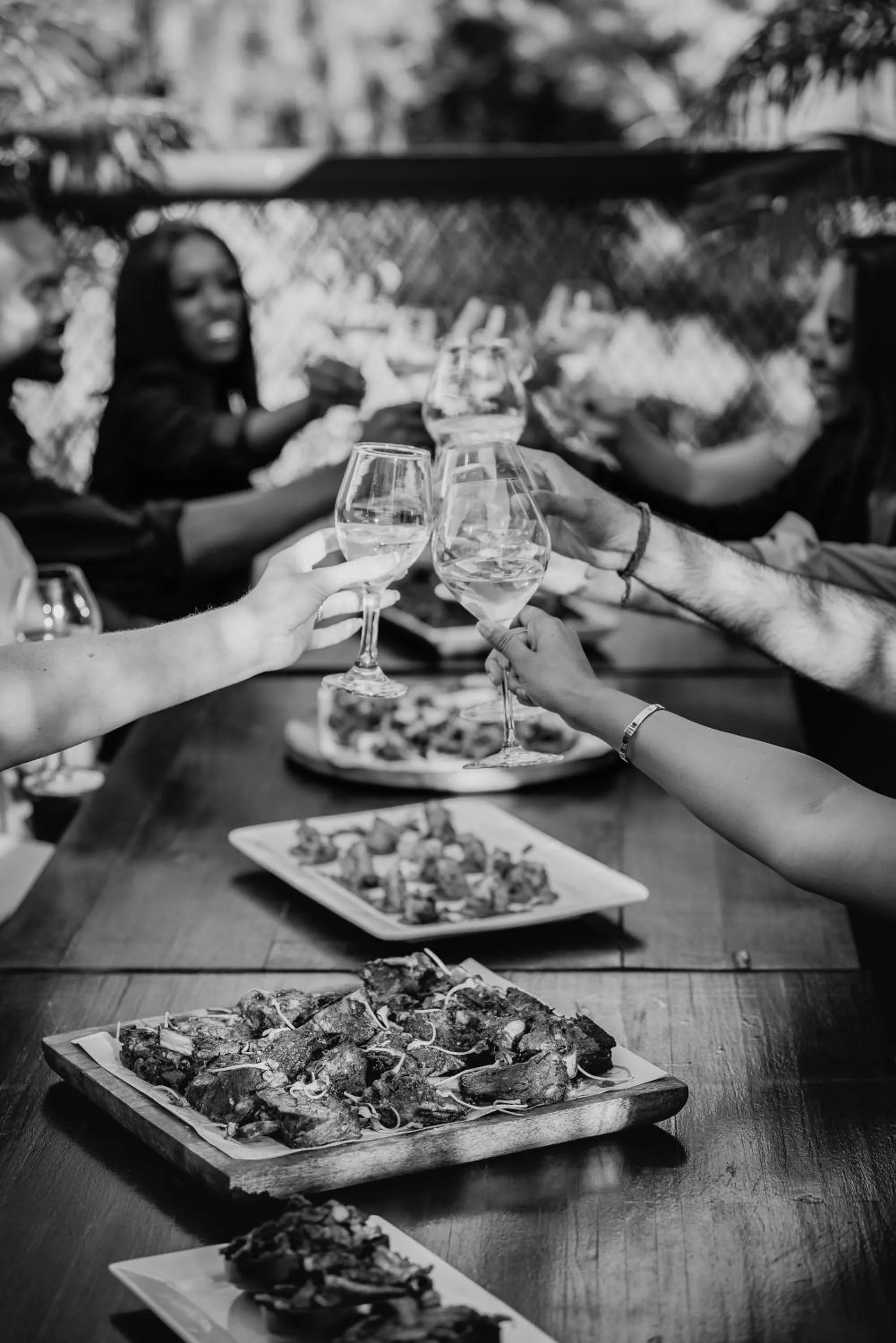 Restaurant/places to eat in Cargo88 Hotel