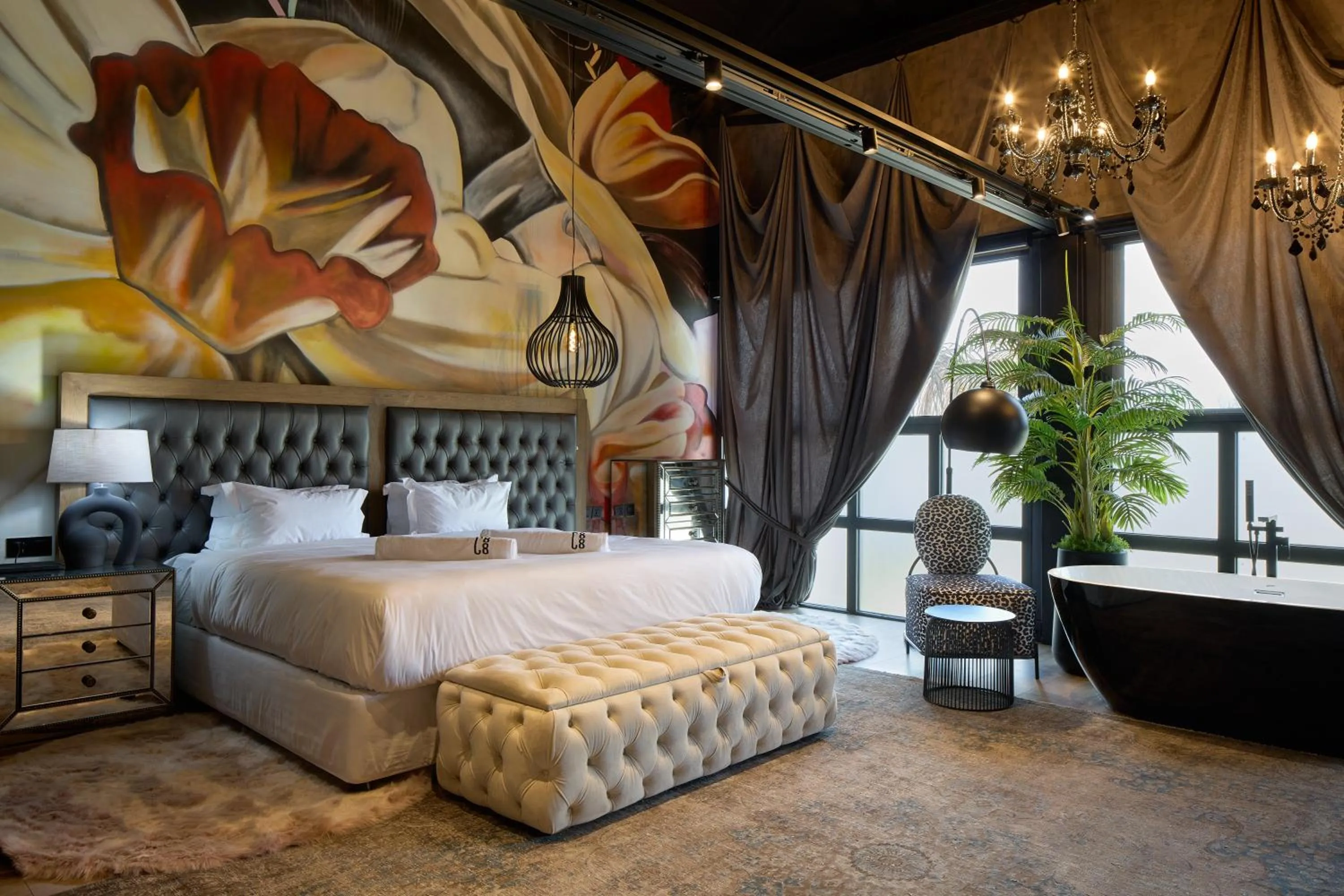 Bedroom, Bed in Cargo88 Hotel