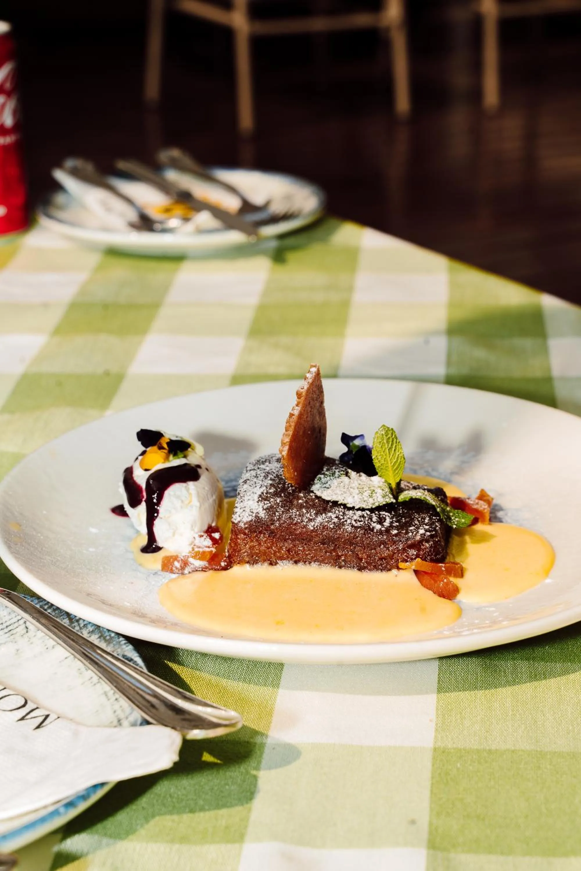 Food and drinks in The Monarch Hotel