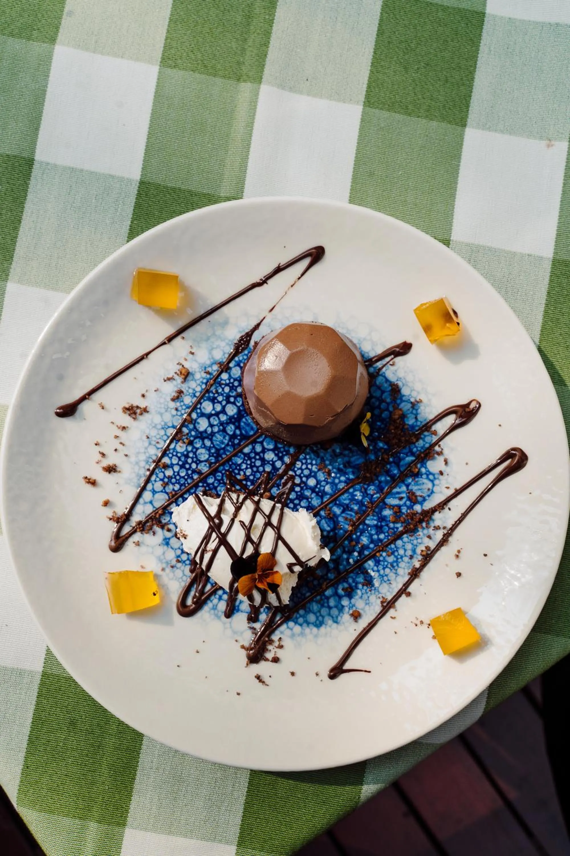 Food and drinks in The Monarch Hotel