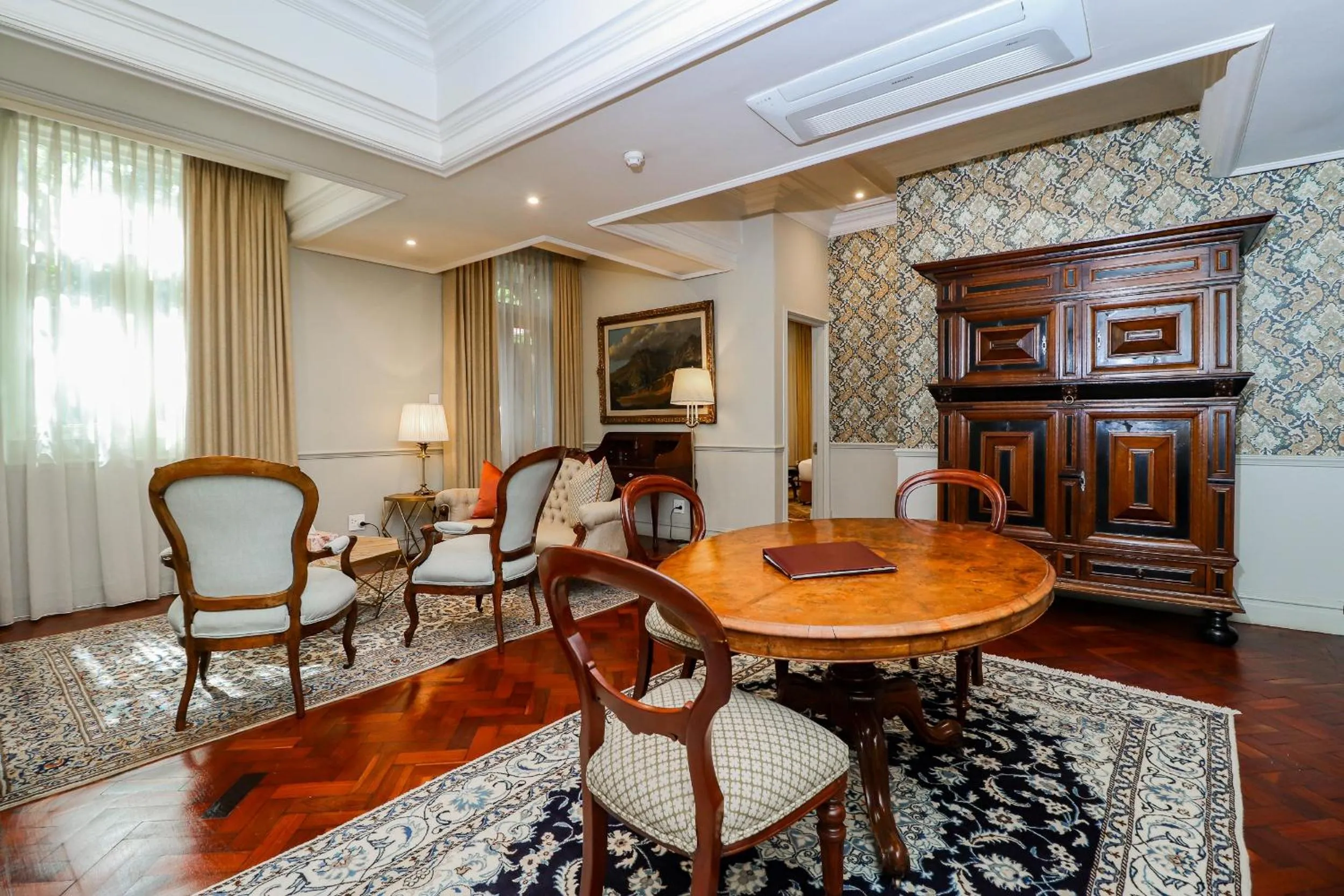 Living room in The Monarch Hotel