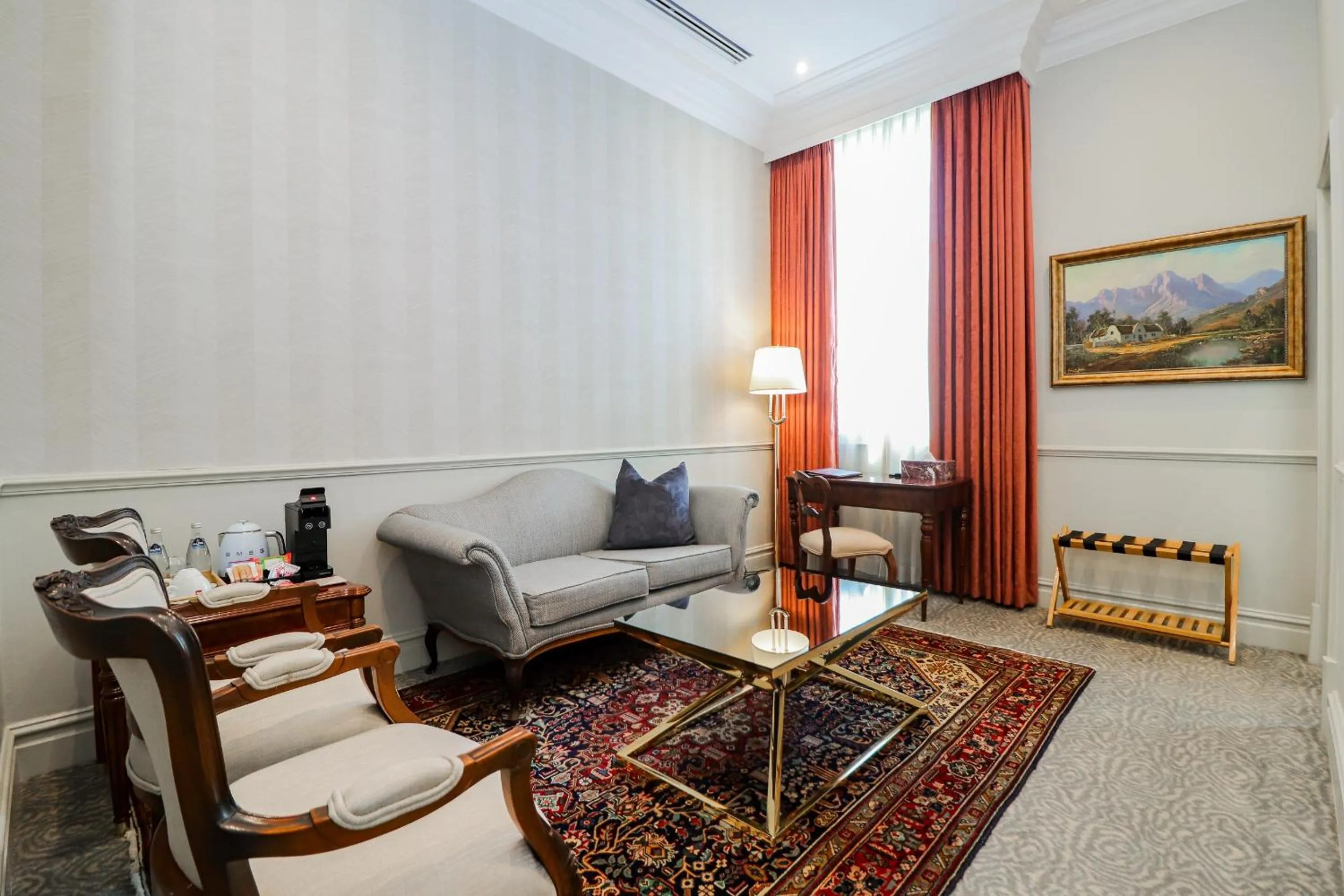 Living room in The Monarch Hotel