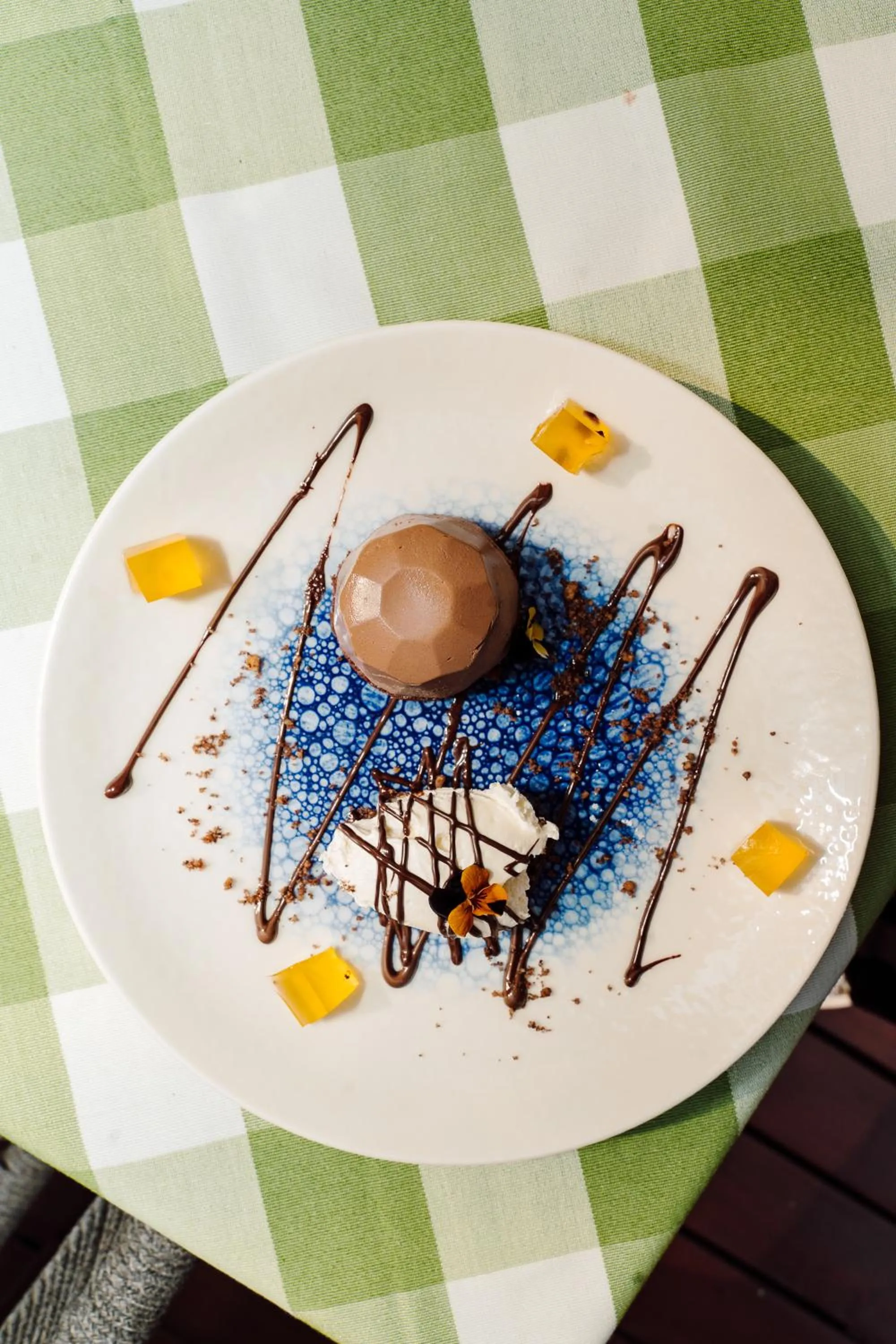 Food and drinks in The Monarch Hotel