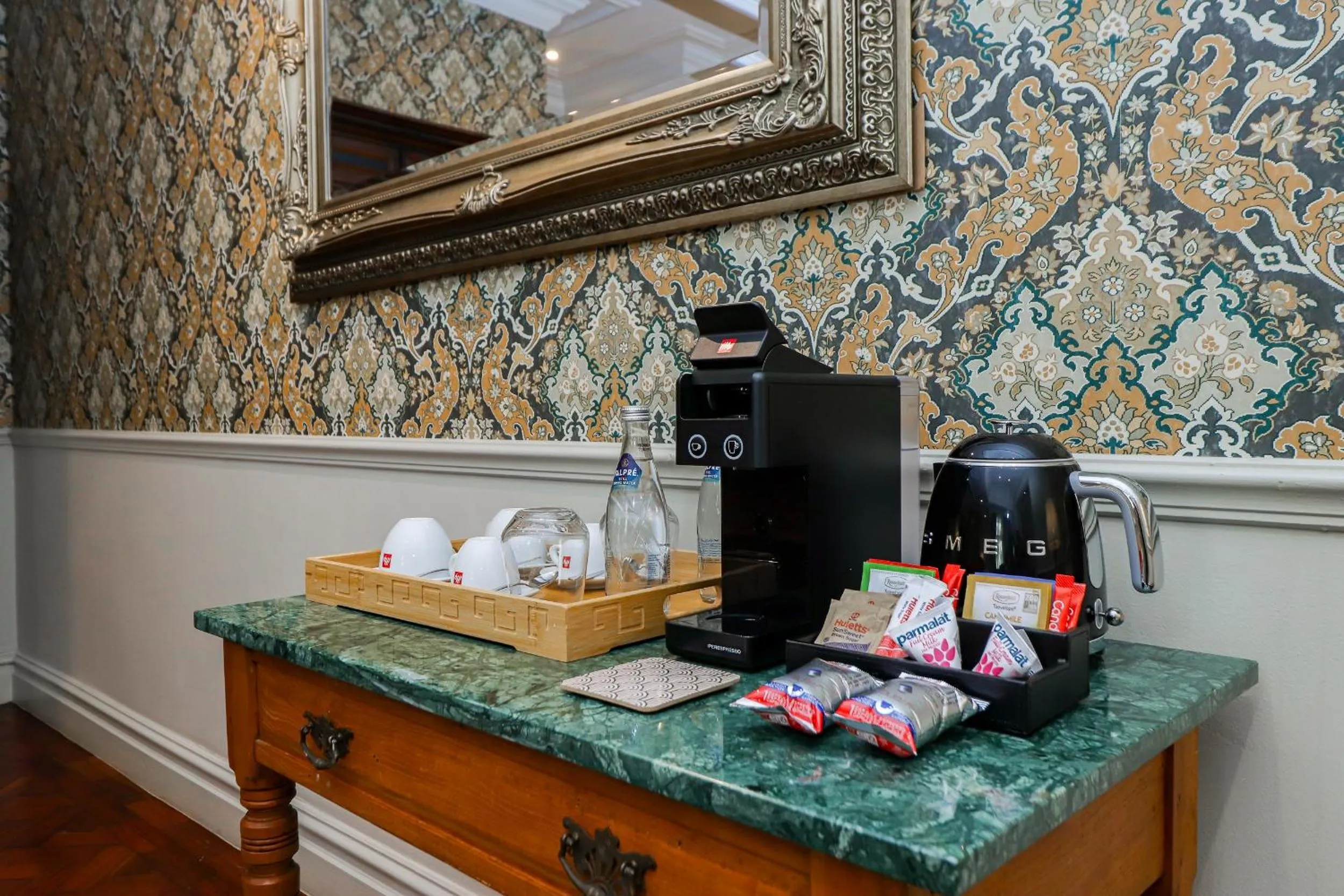 minibar in The Monarch Hotel