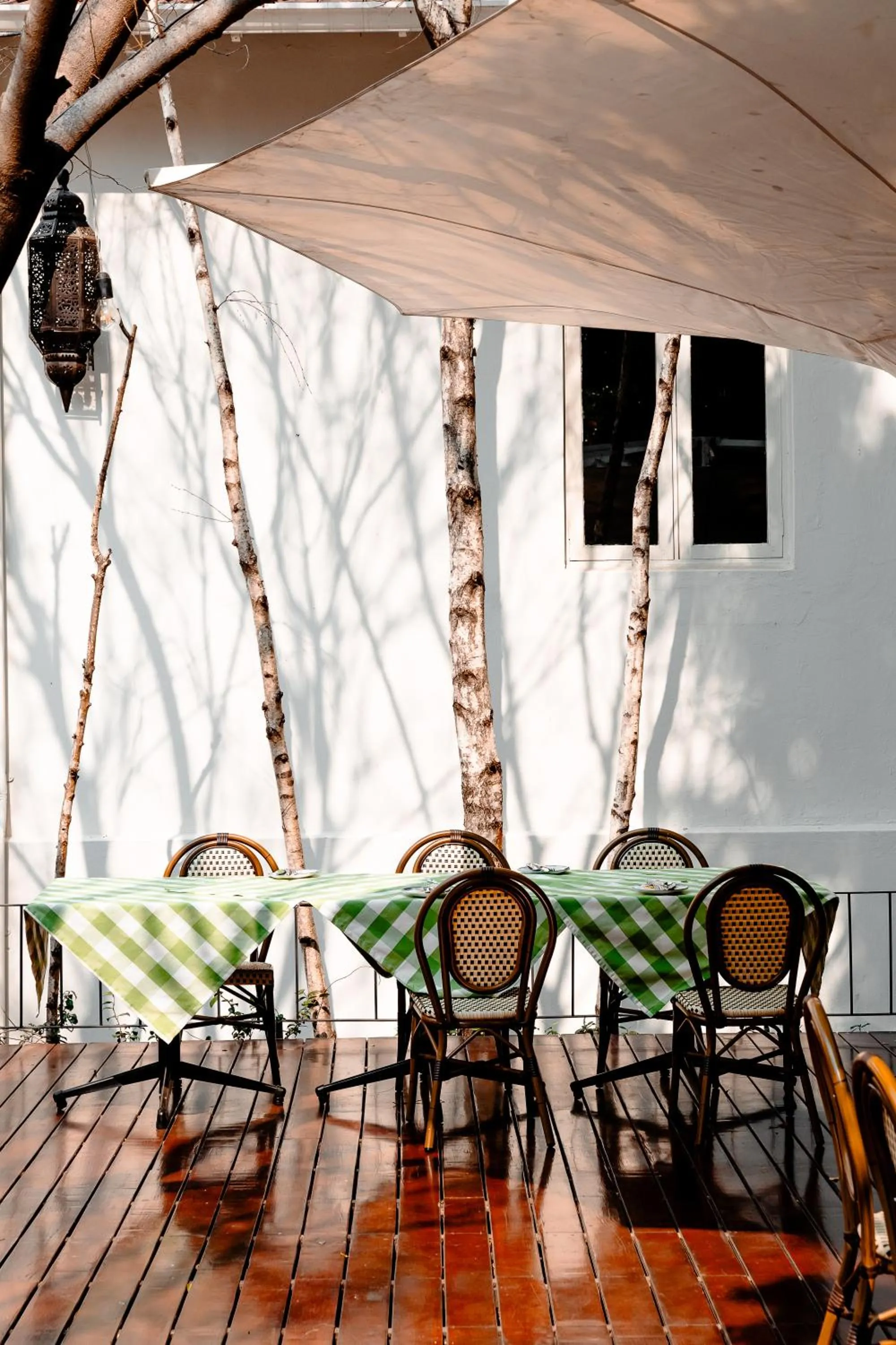 Patio in The Monarch Hotel