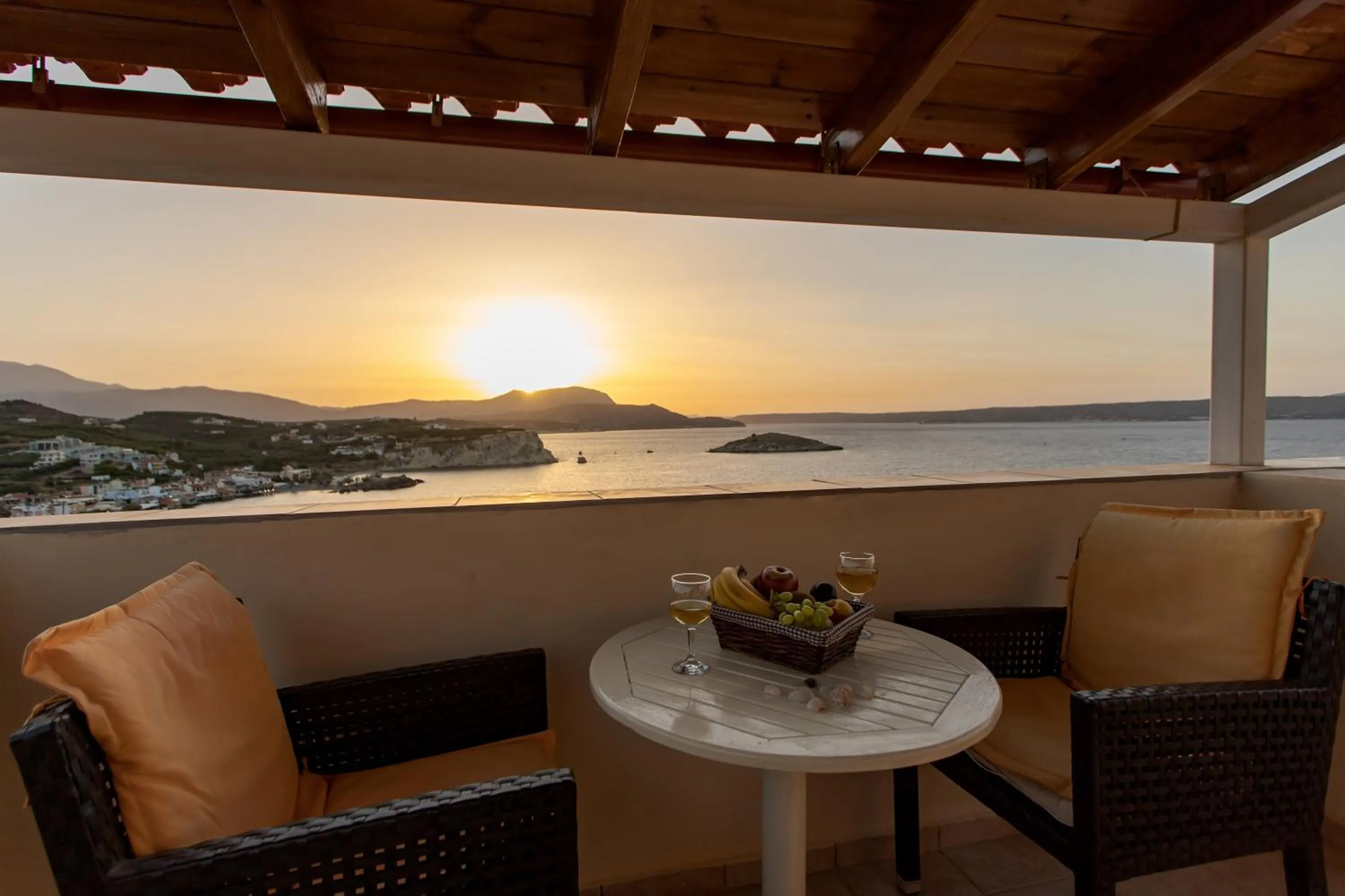 City view in Manos Apartments