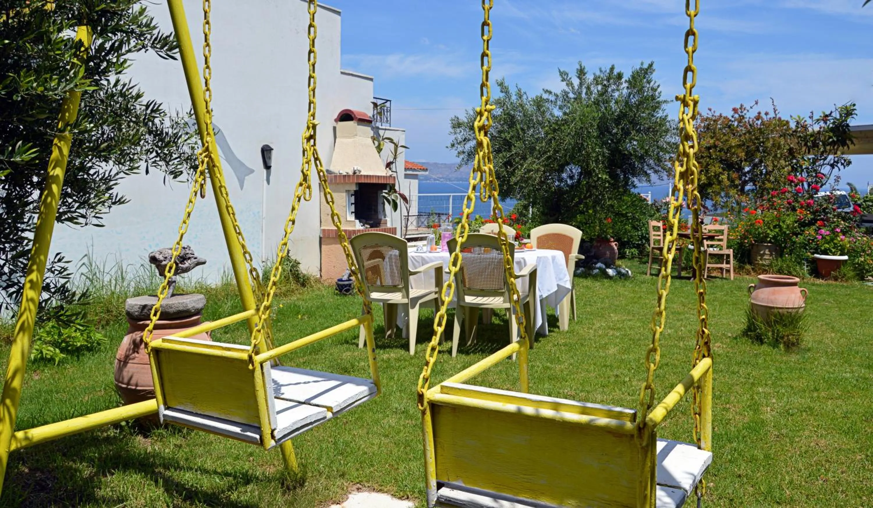 Property building in Manos Apartments