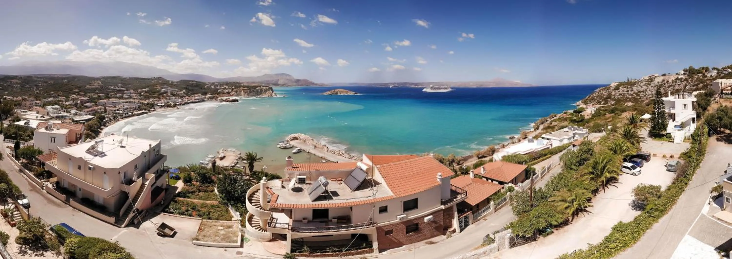 Bird's eye view in Manos Apartments