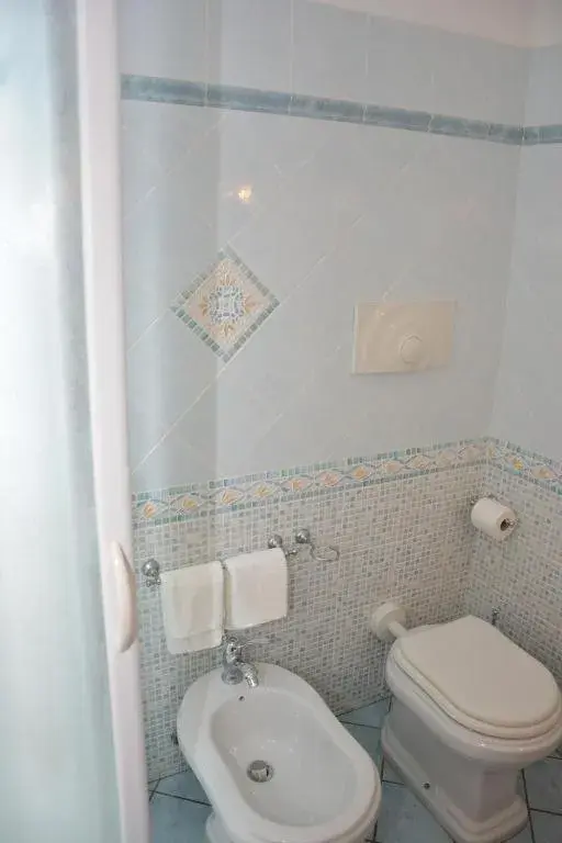 Double Room with Private Bathroom in Agriturismo il Pettirosso Double Room with Private Bathroom in Agriturismo il Pettirosso