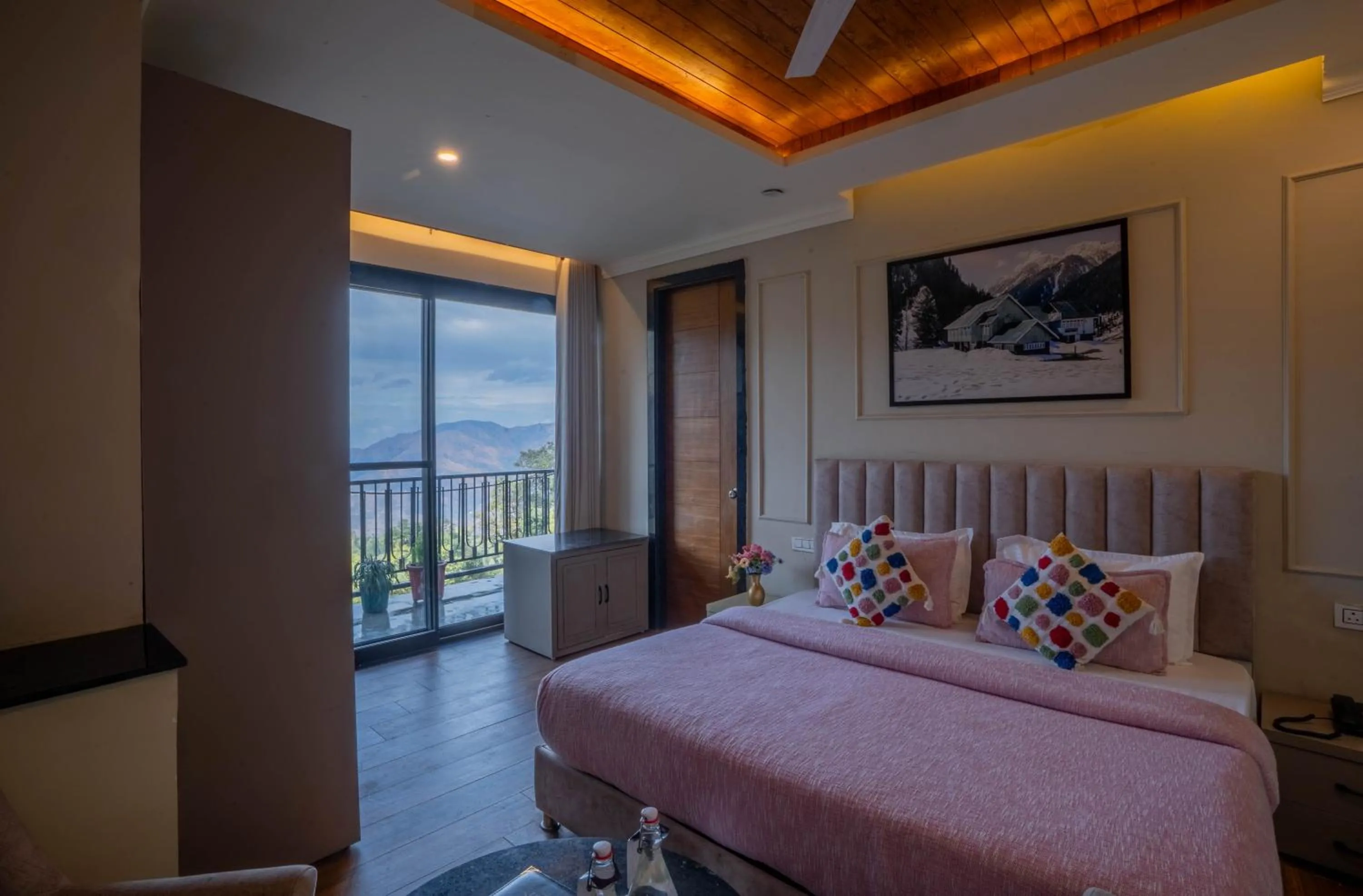 Bed in Perfectstayz Premium Westend at Mall Road