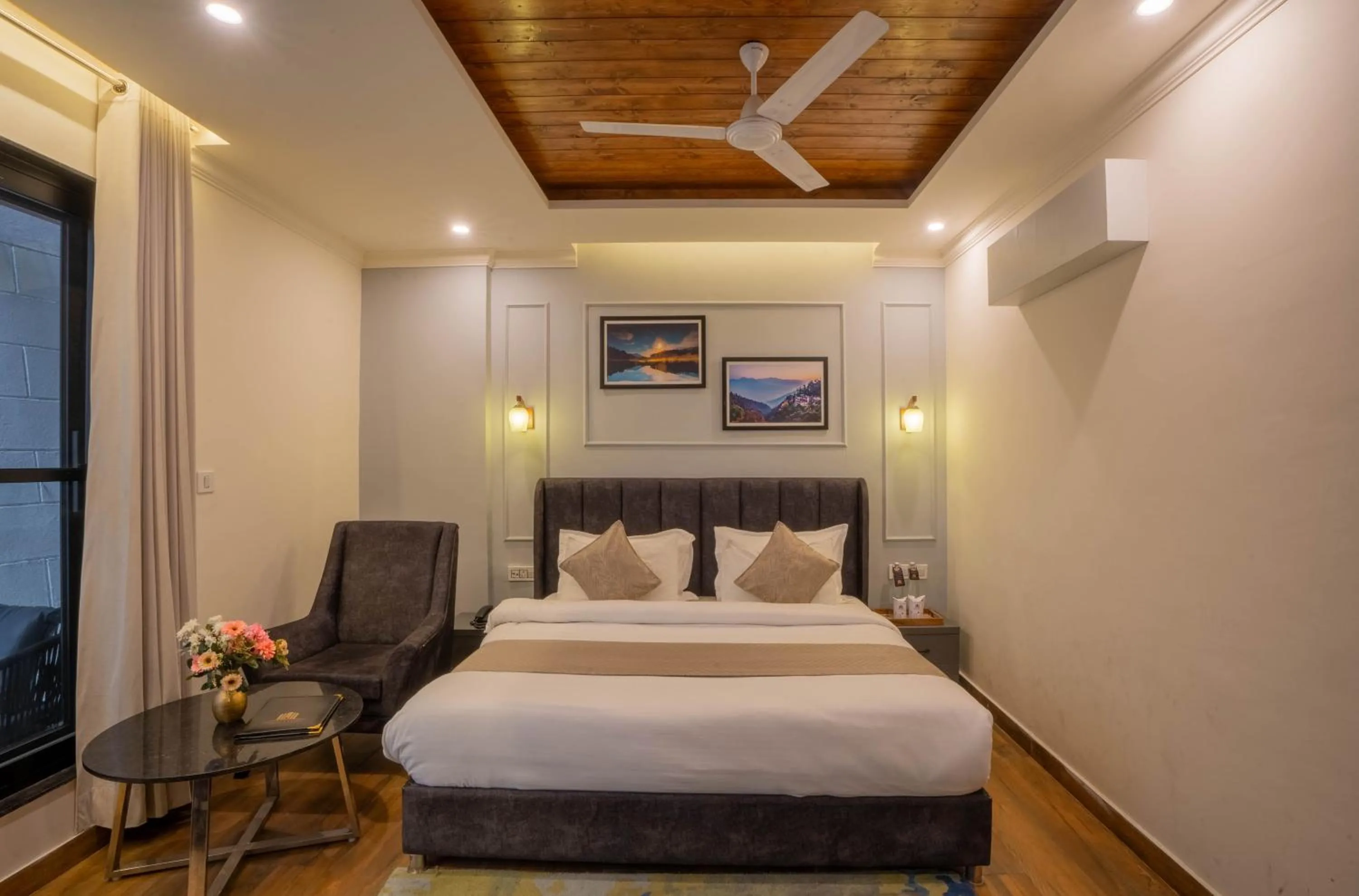 Bed in Perfectstayz Premium Westend at Mall Road