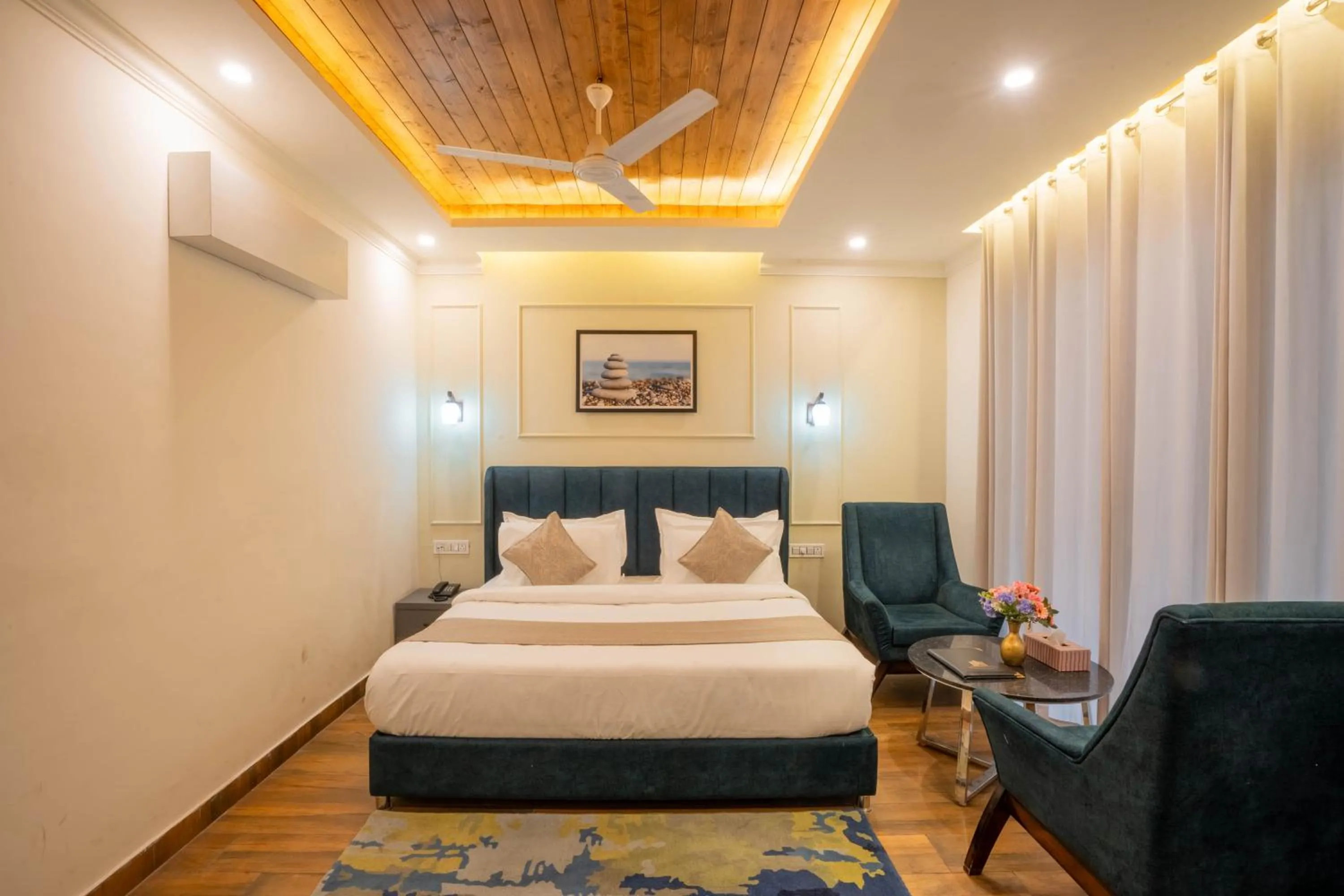 Bed in Perfectstayz Premium Westend at Mall Road