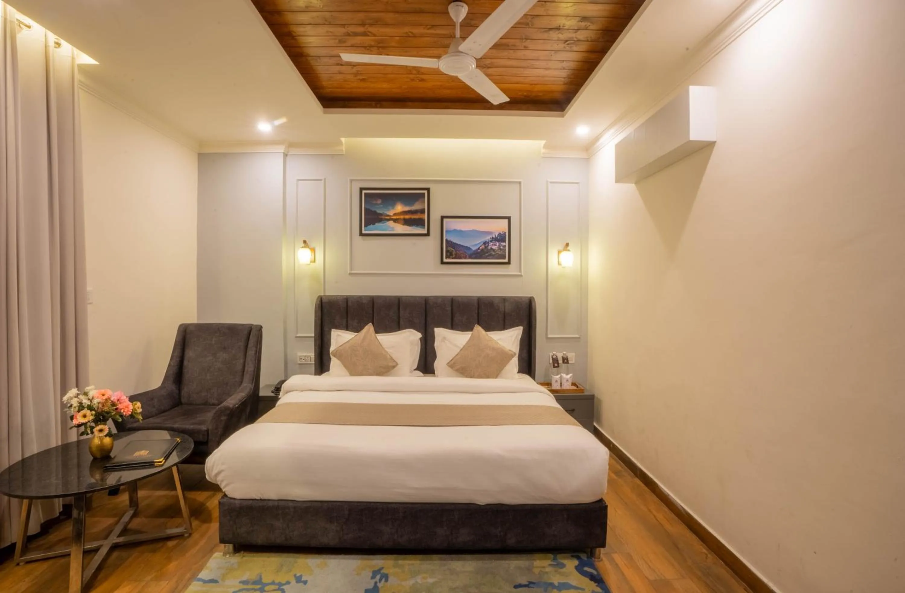 Bed in Perfectstayz Premium Westend at Mall Road