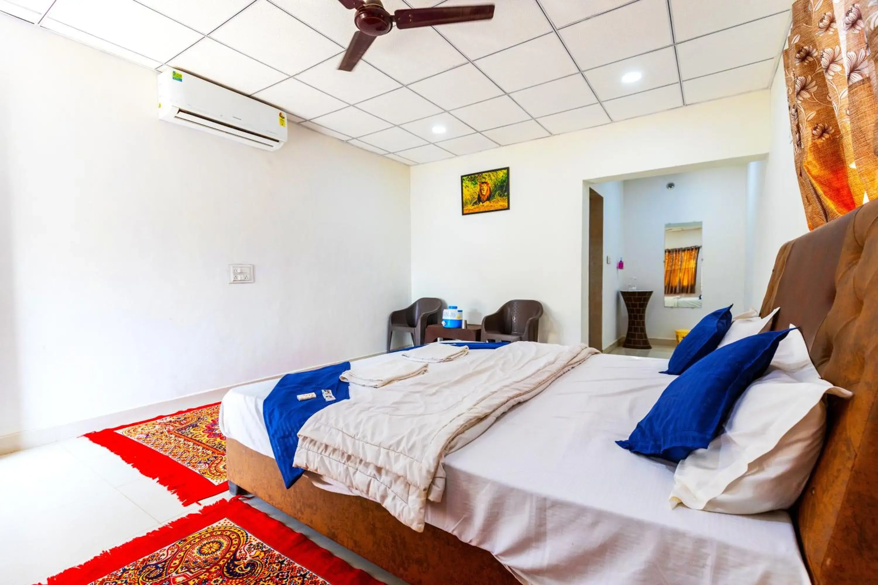 Bed in AamraKunj Gir Resort Bed in AamraKunj Gir Resort