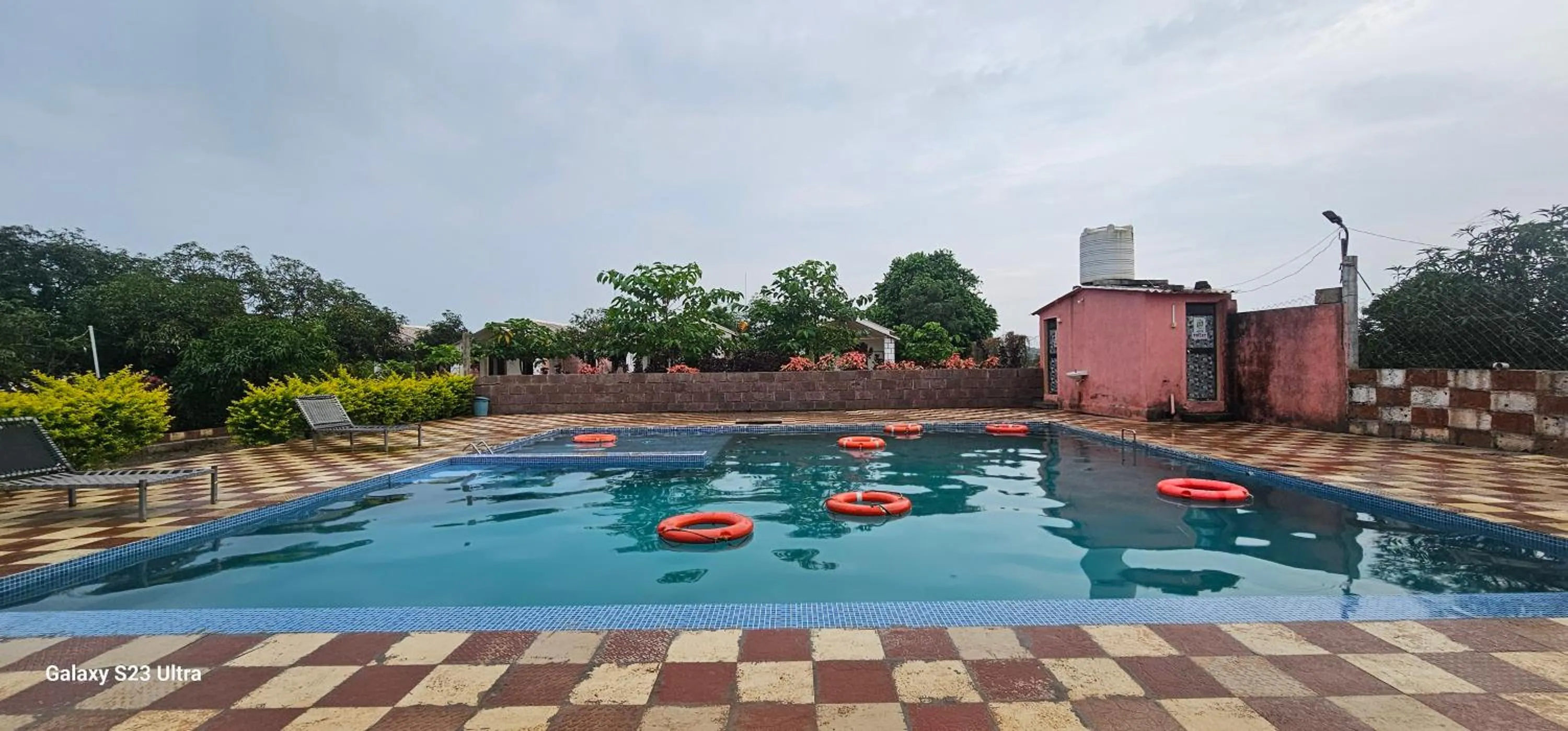 Swimming pool in AamraKunj Gir Resort