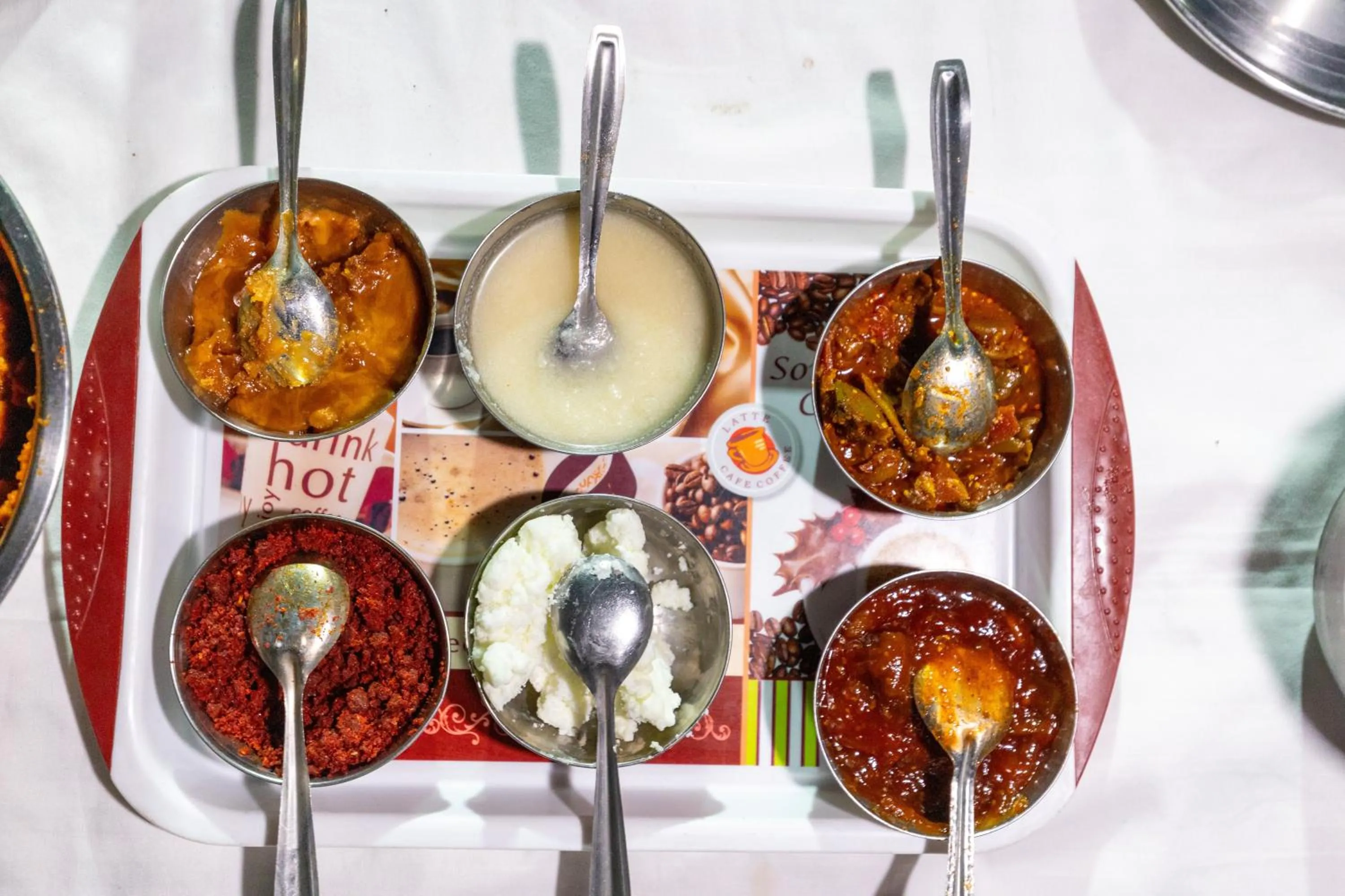 Food and drinks in AamraKunj Gir Resort