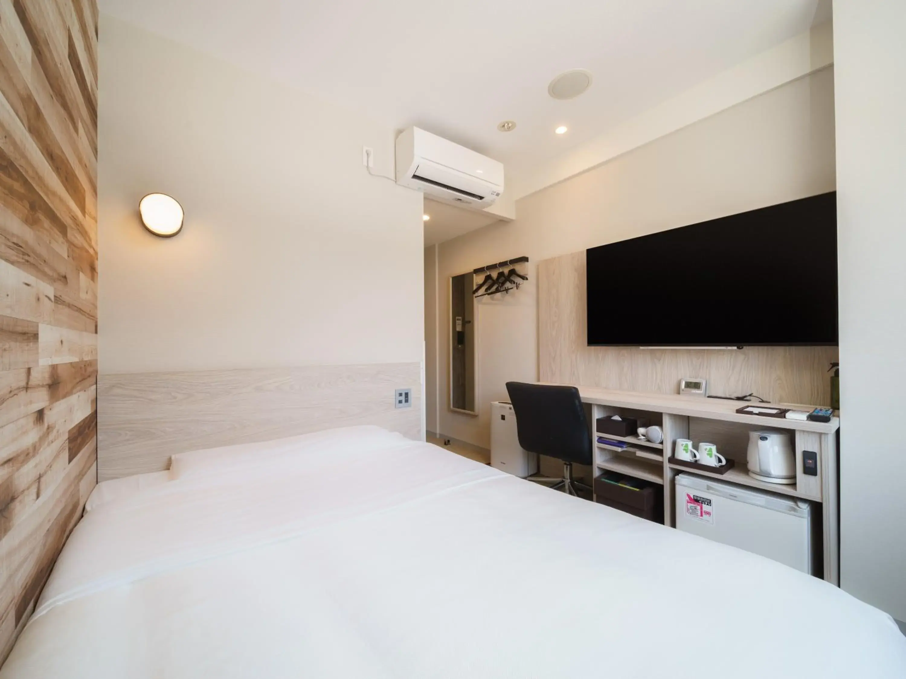 Bed in Super Hotel Shinagawa Aomono-Yokocho Bed in Super Hotel Shinagawa Aomono-Yokocho