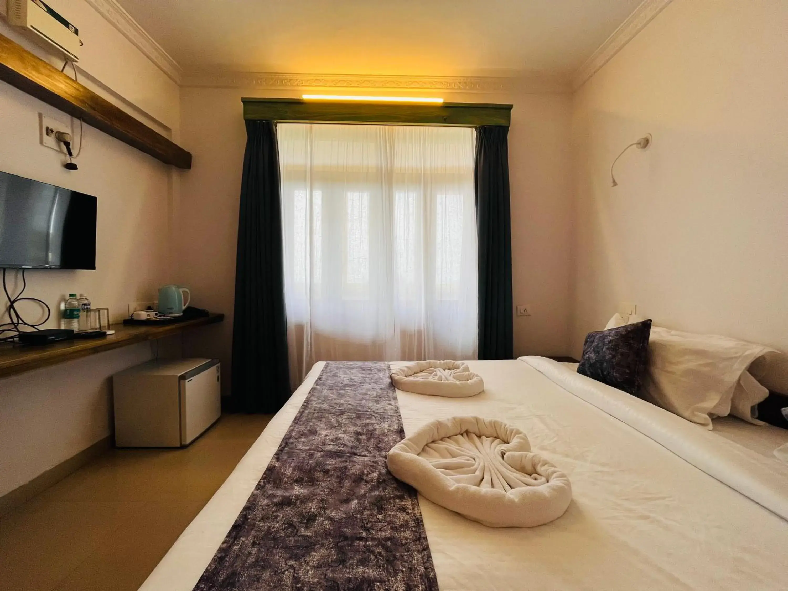 Photo of the whole room, Bed in Nagas Hotel Satyavati Morjim Photo of the whole room, Bed in Nagas Hotel Satyavati Morjim