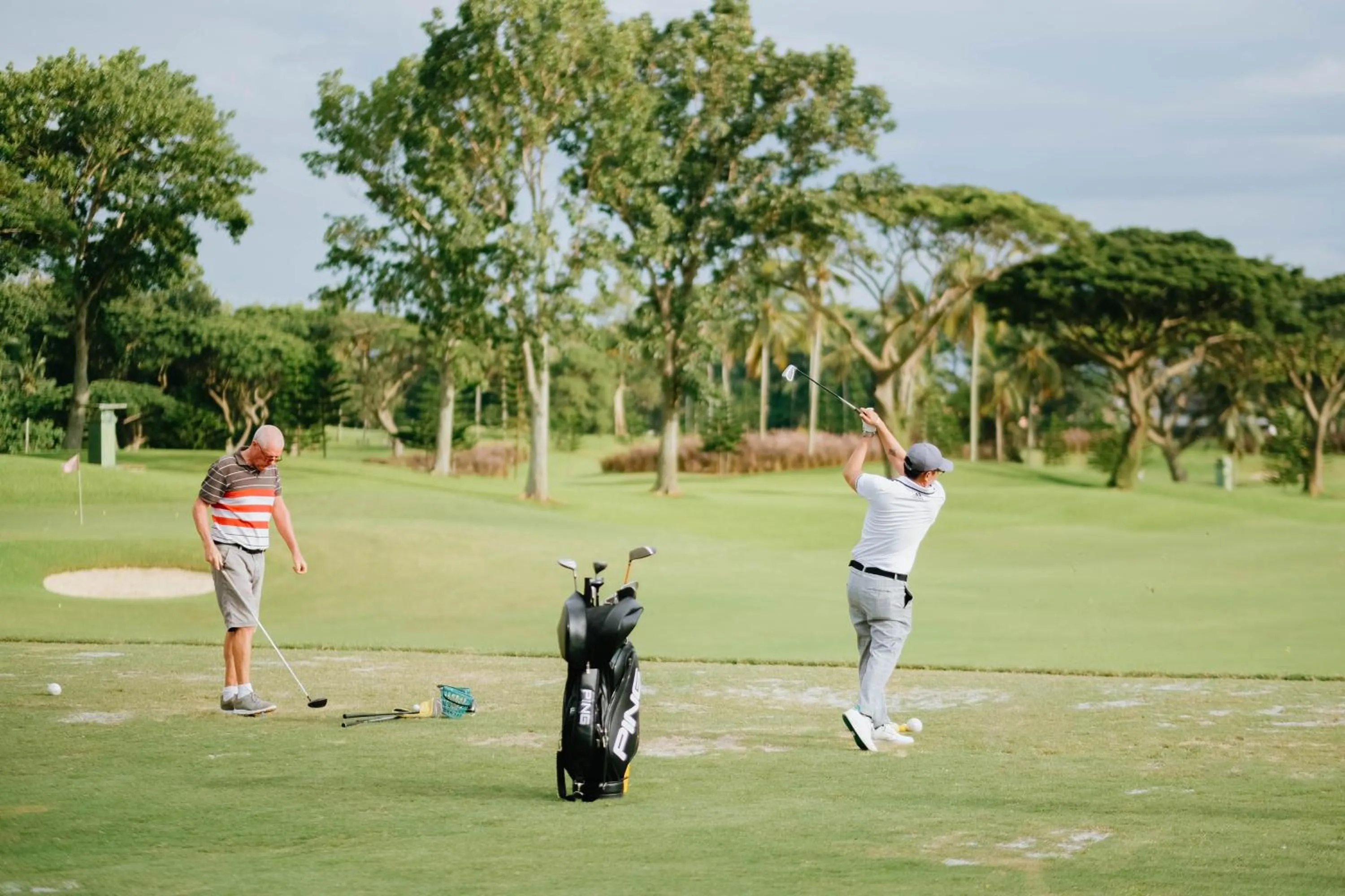 Golfcourse in The Suites At Mount Malarayat