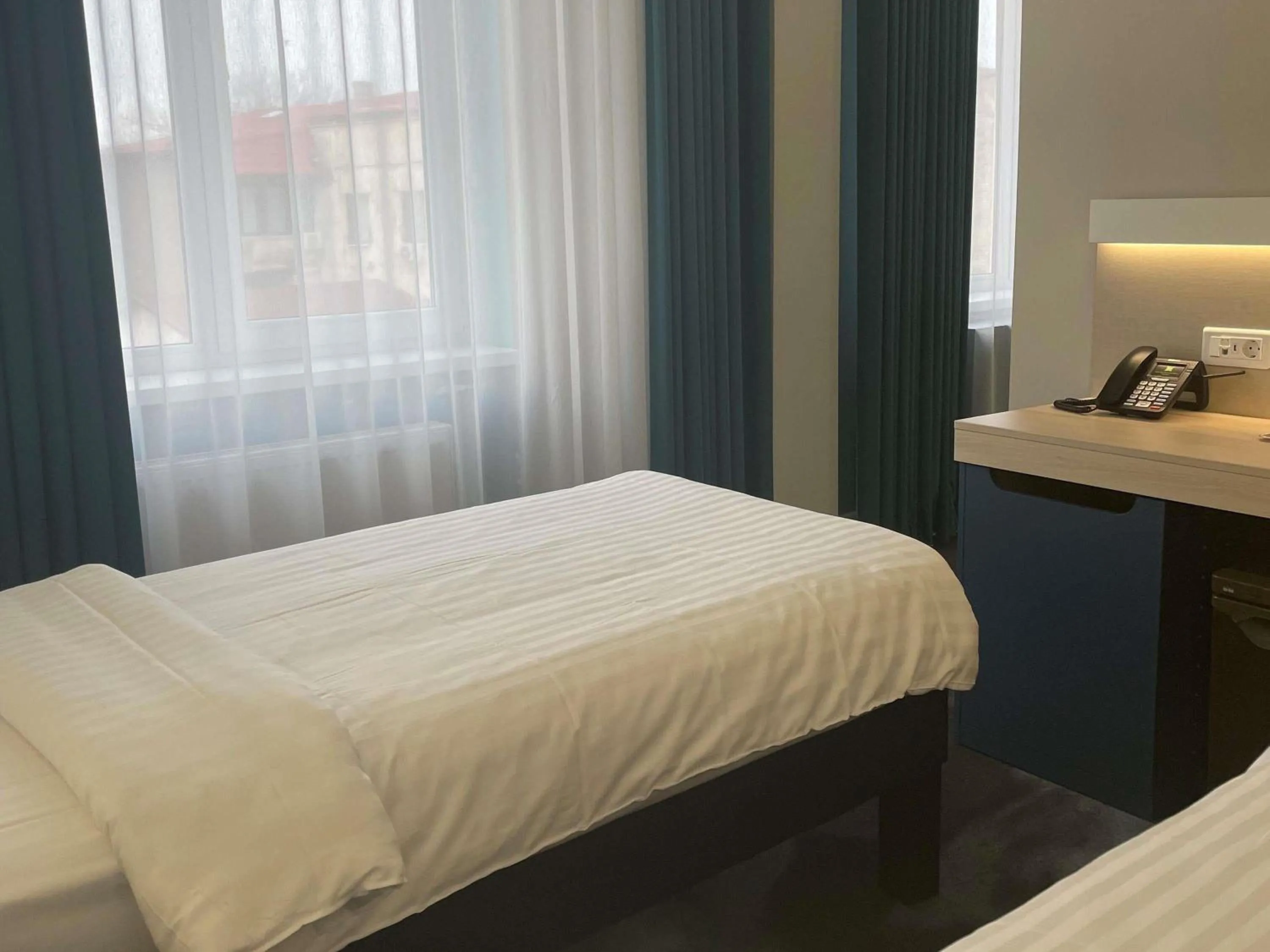 Bedroom, Bed in ibis Styles Dunarea Galati