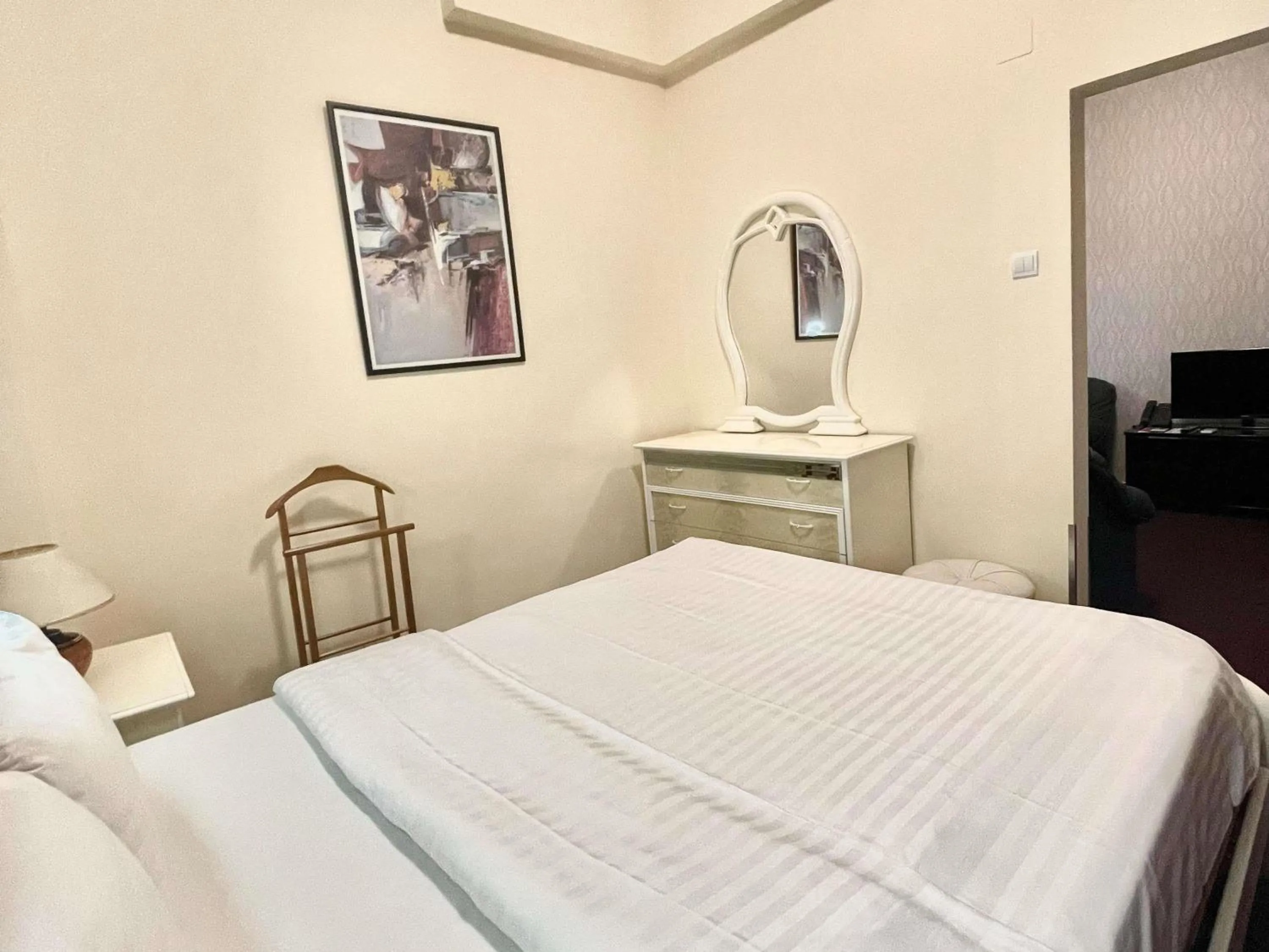 Bedroom, Bed in ibis Styles Dunarea Galati