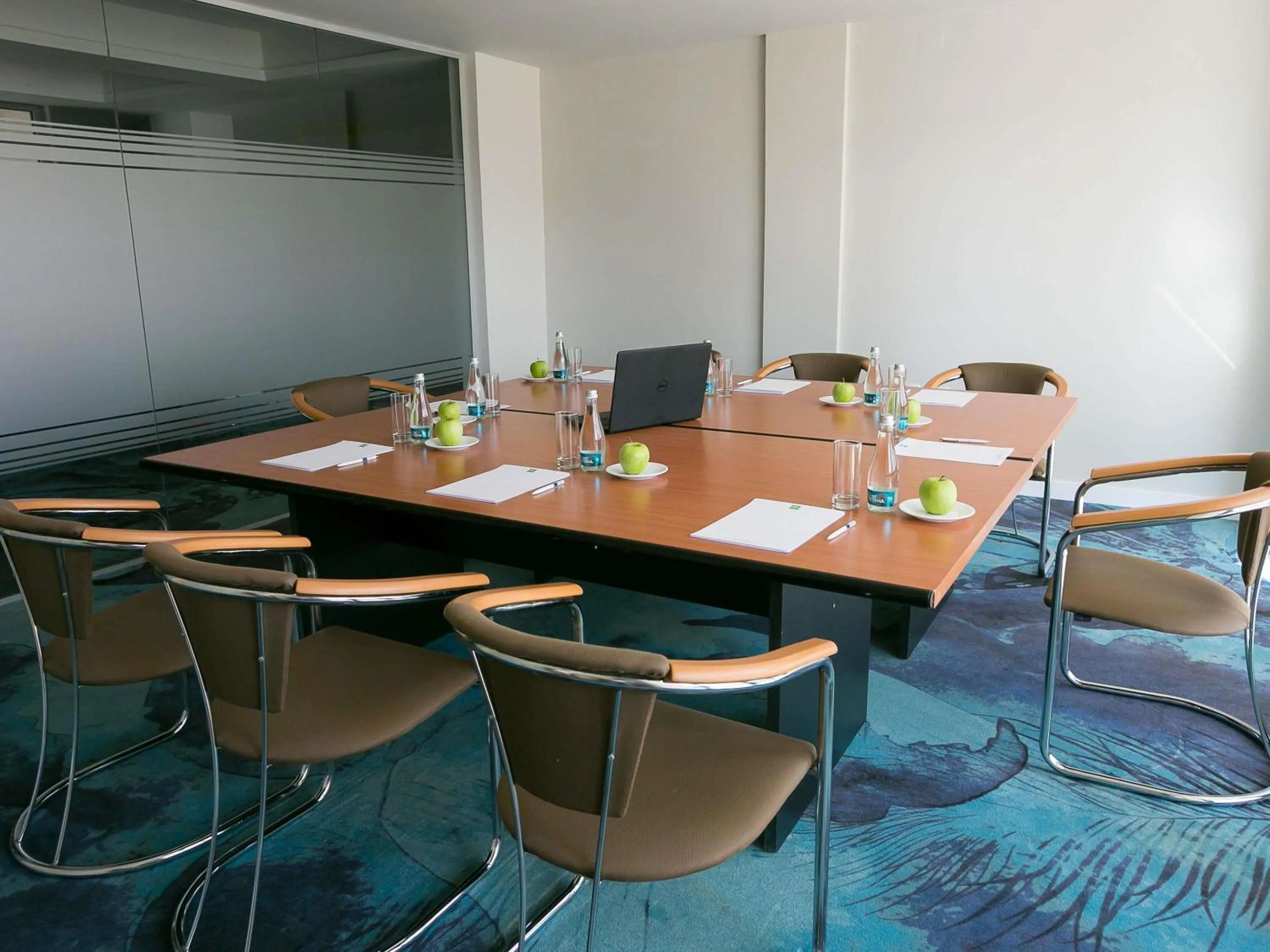 Meeting/conference room in ibis Styles Dunarea Galati