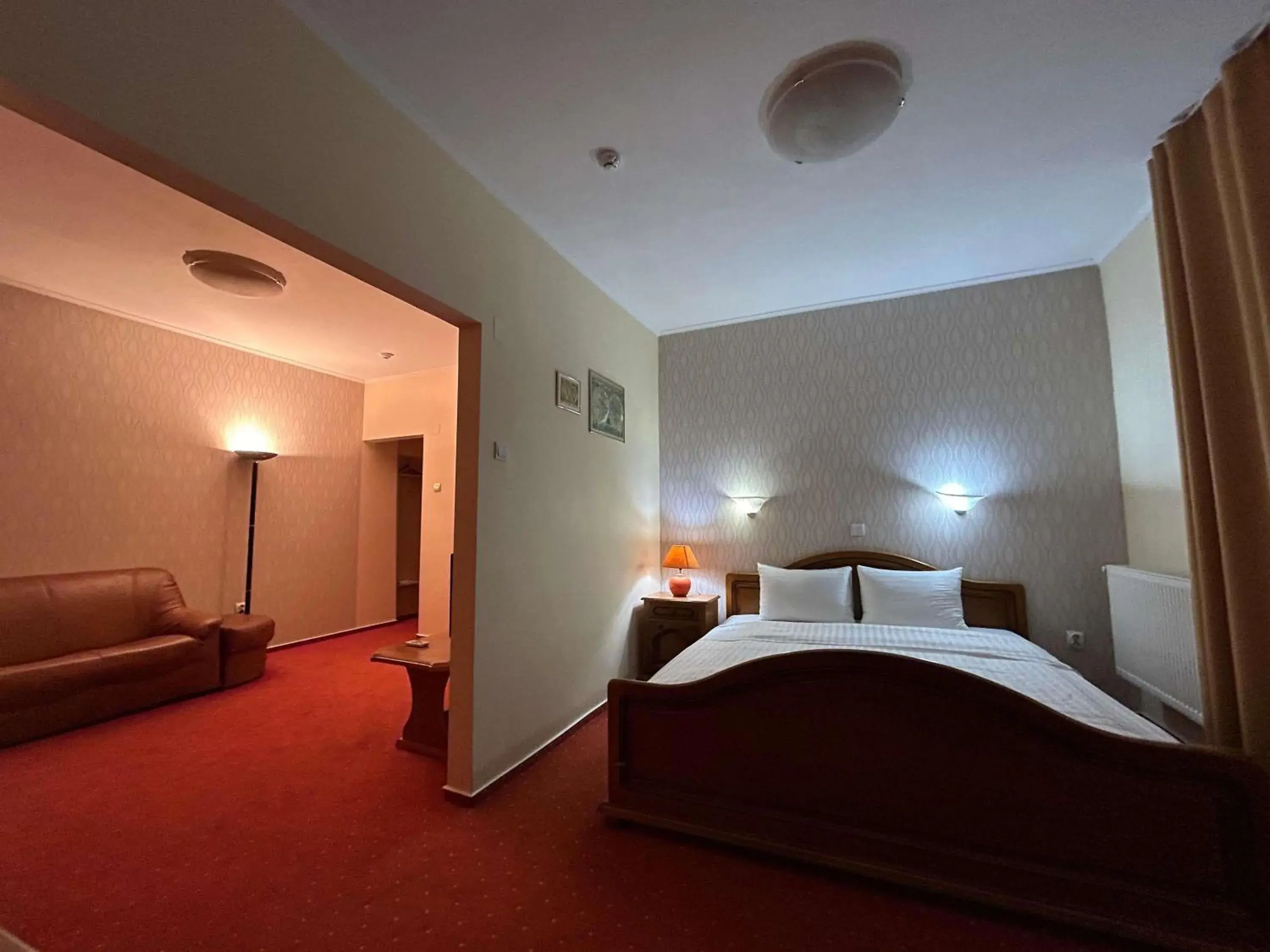 Bedroom, Bed in ibis Styles Dunarea Galati Bedroom, Bed in ibis Styles Dunarea Galati