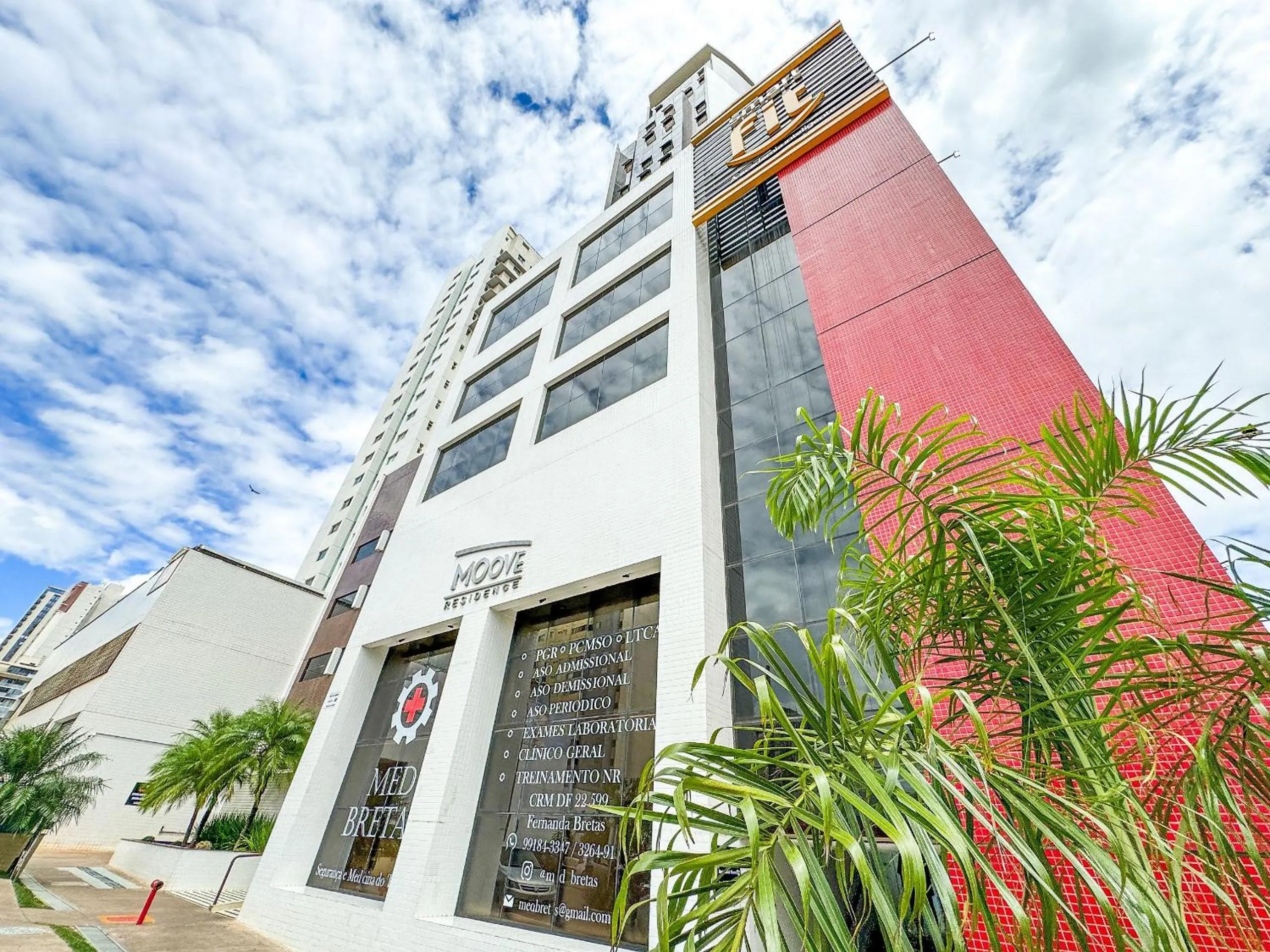 Facade/entrance in Ao lado do Metrô e Shopping (1Qto)
