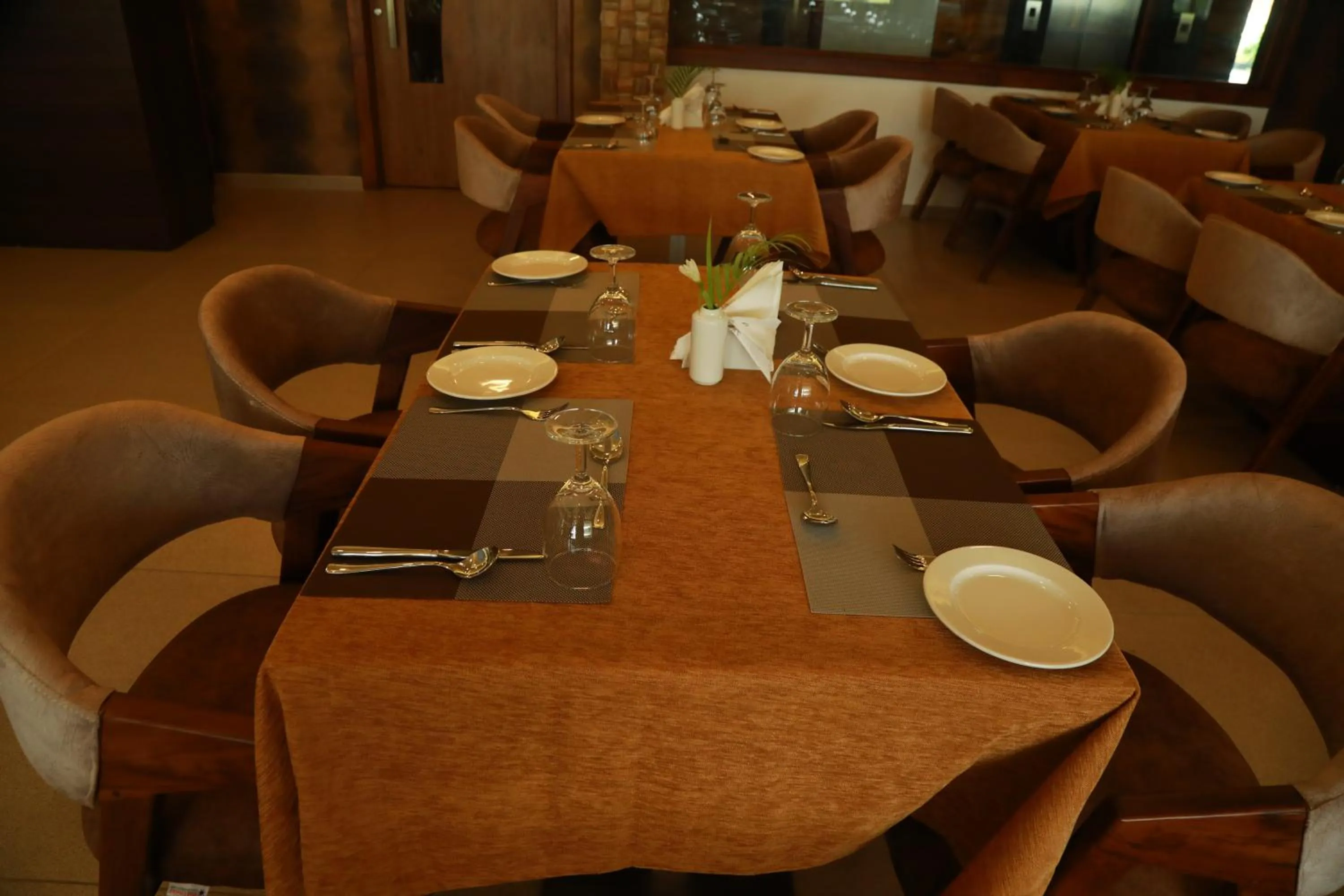 Restaurant/places to eat in Lagoona Beach Resort, Kovalam