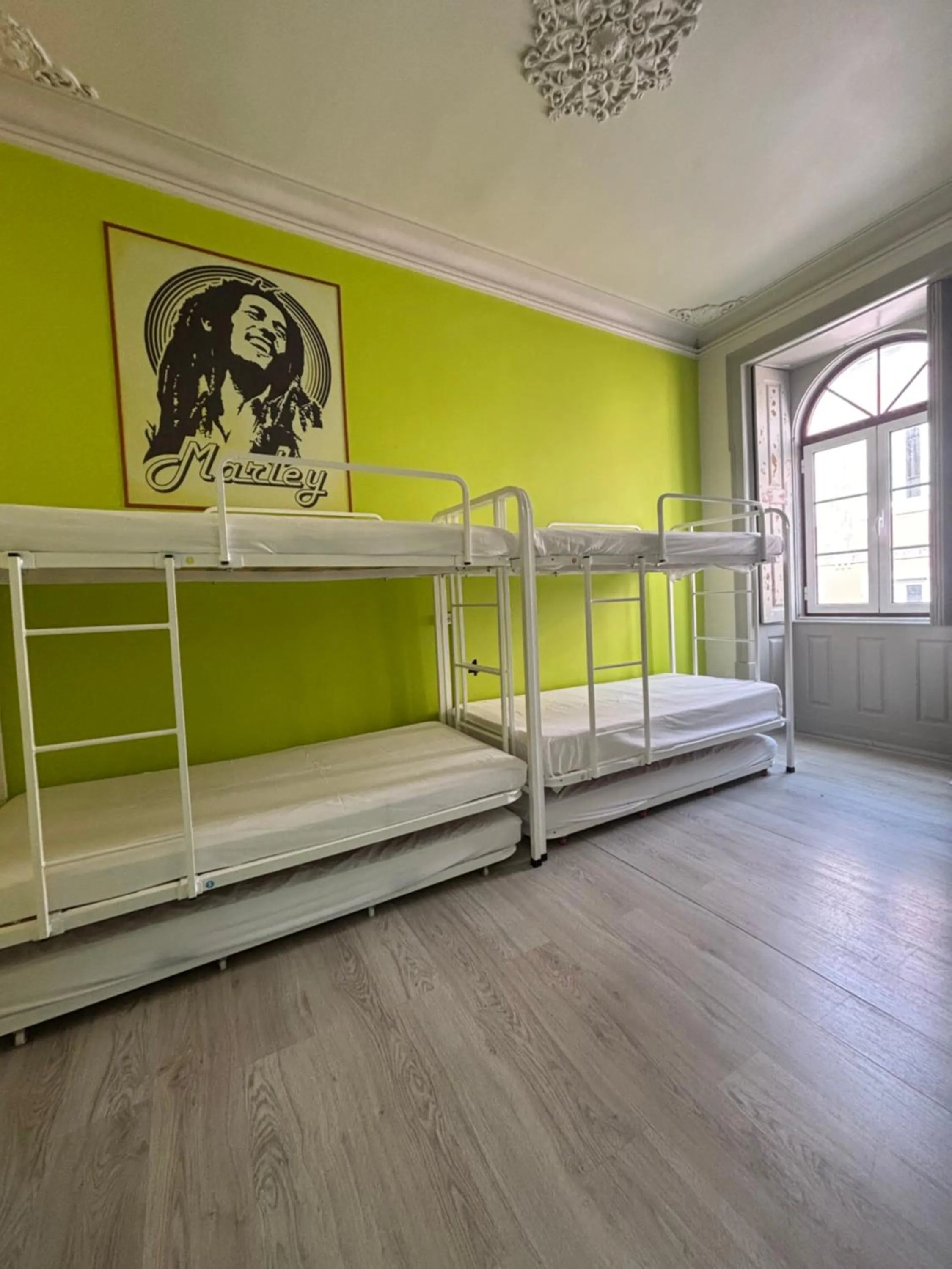 Economy Quadruple Room with Shared Bathroom in Meeting Hostel
