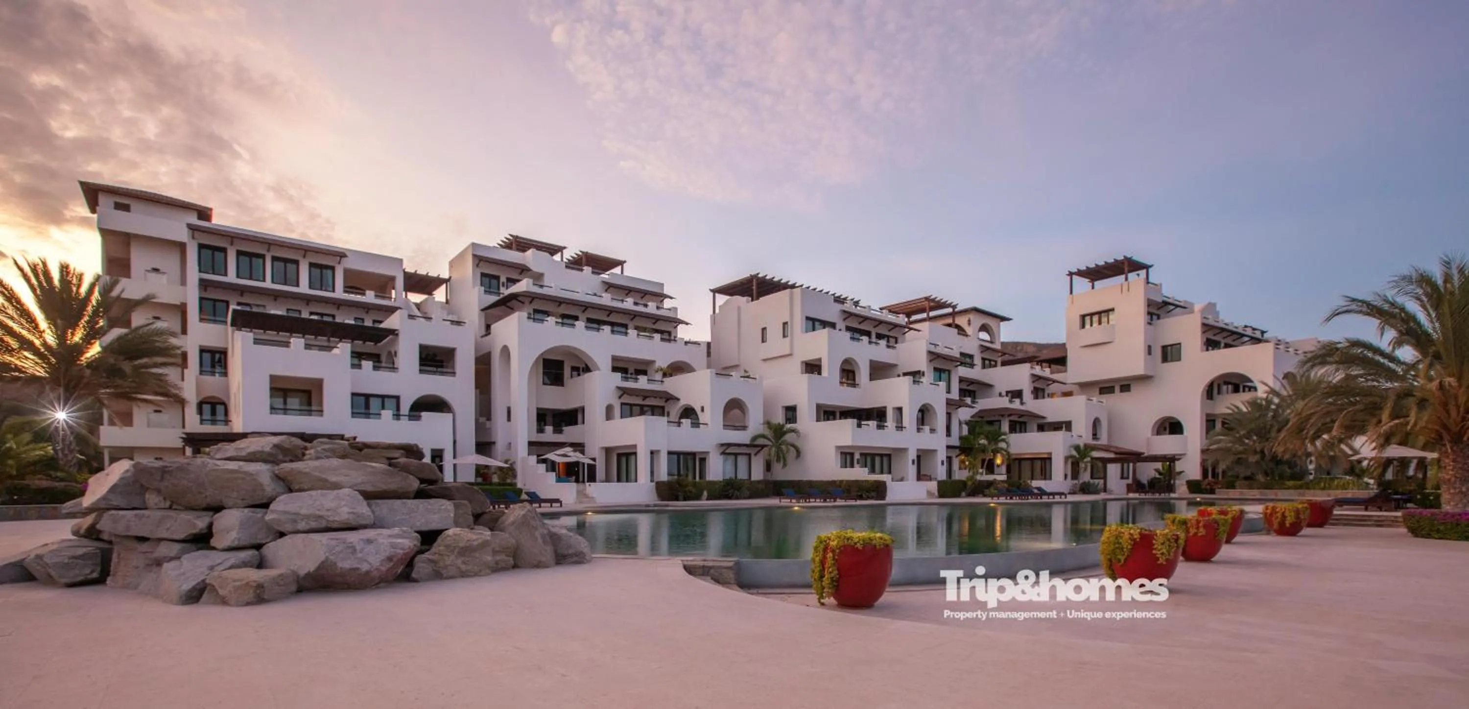 Casa Marvela at Playa de La Paz - 4br Beach front Villa, Access to Beach Club
