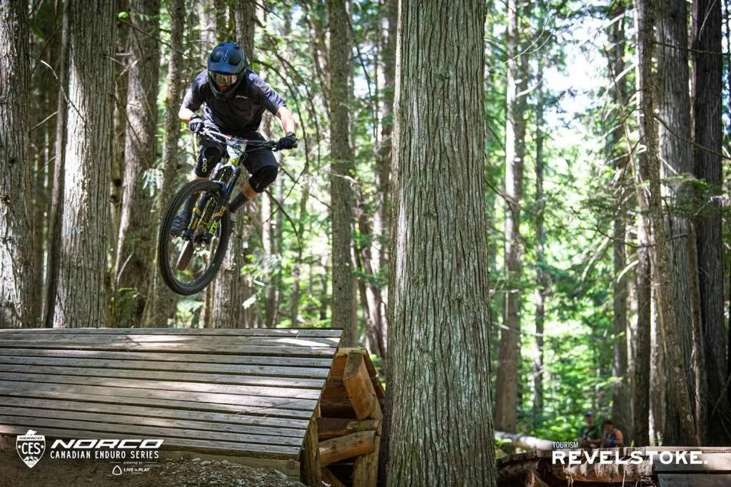 The Nest - Condo with Hot Tub & BBQ