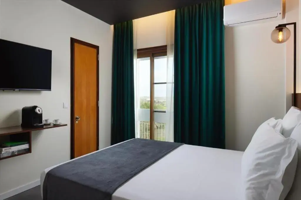 Double Room in Alto House Faro, AL de Assinatura Modernista Double Room in Alto House Faro, AL de Assinatura Modernista