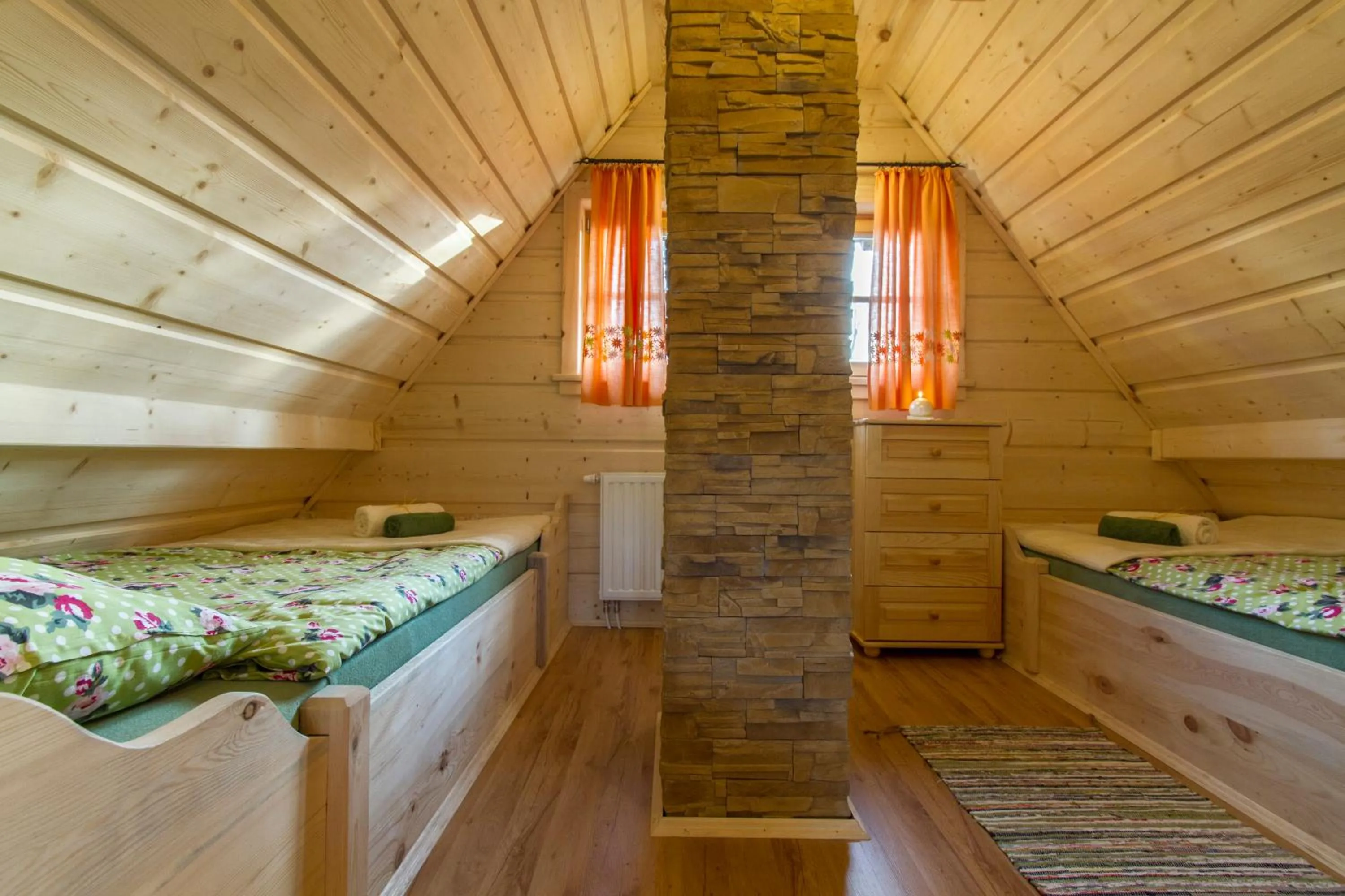 Bed in Domki drewniane Szarotka Górska