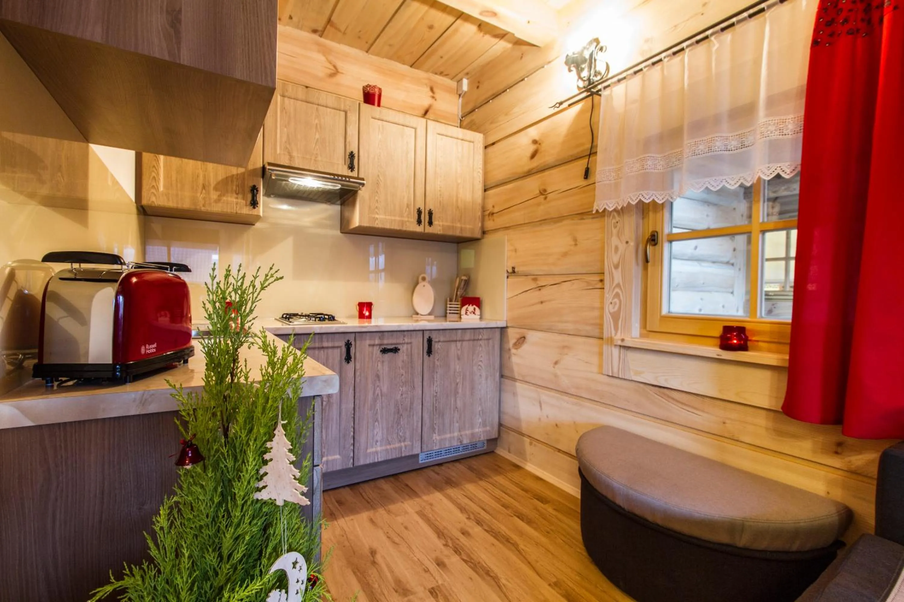 Kitchen or kitchenette in Domki drewniane Szarotka Górska