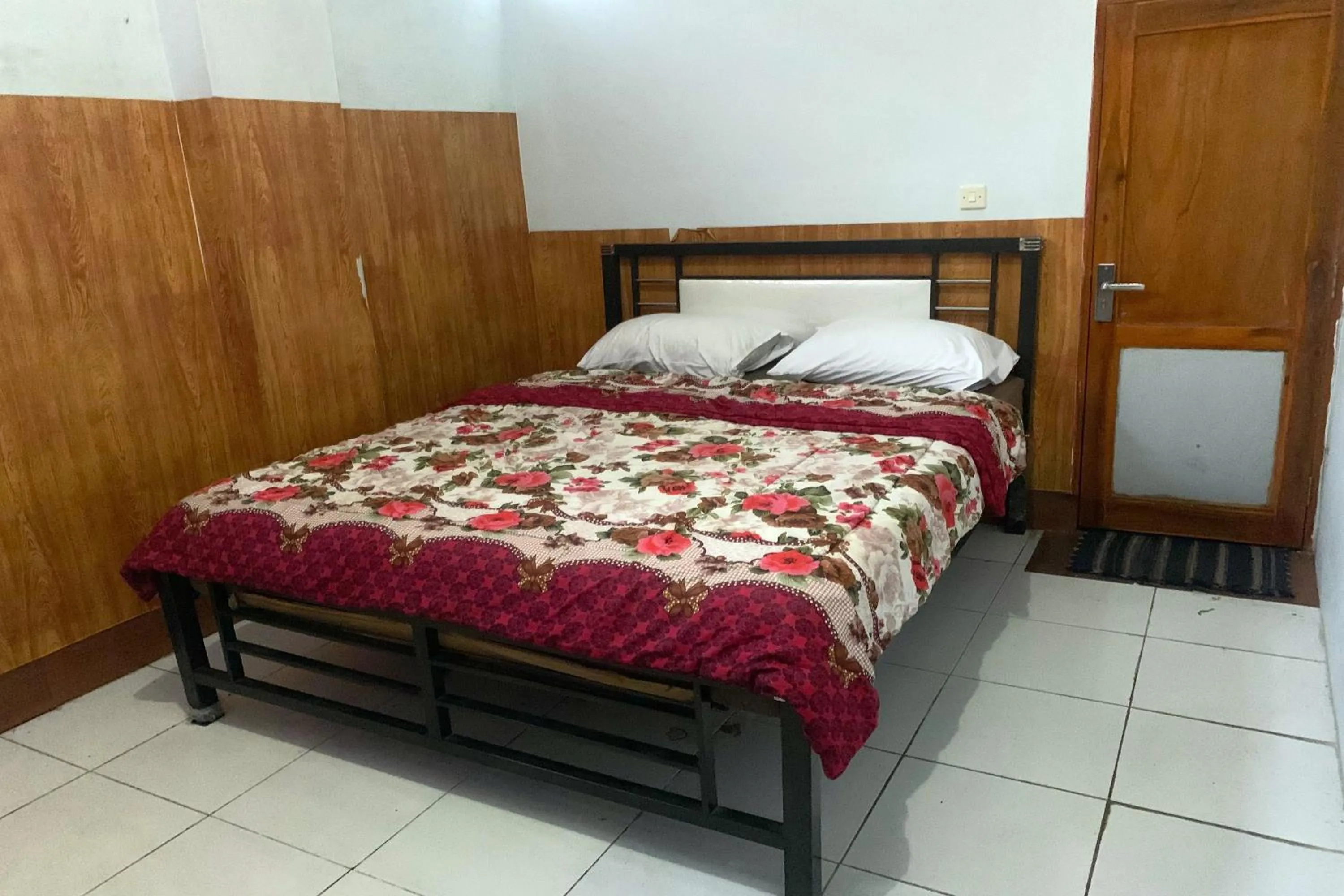 Bed in Mozza guest house