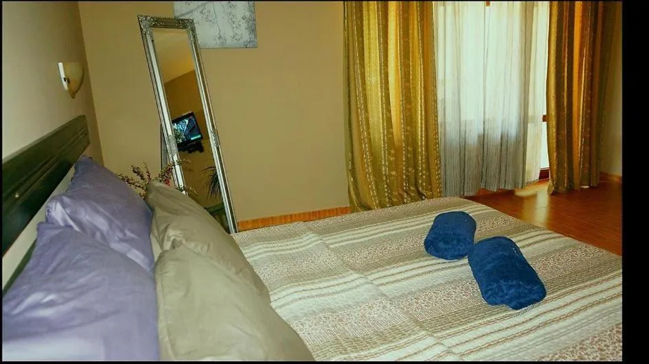 Photo of the whole room, Bed in Хотел Стиляна/Hotel Stilyana