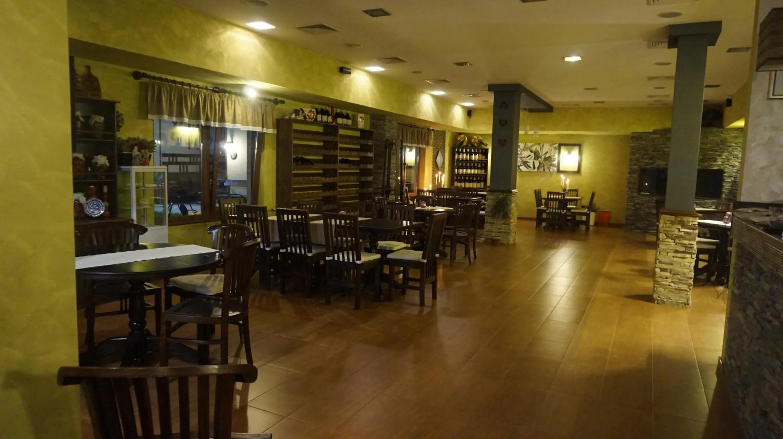 Restaurant/places to eat in Хотел Стиляна/Hotel Stilyana