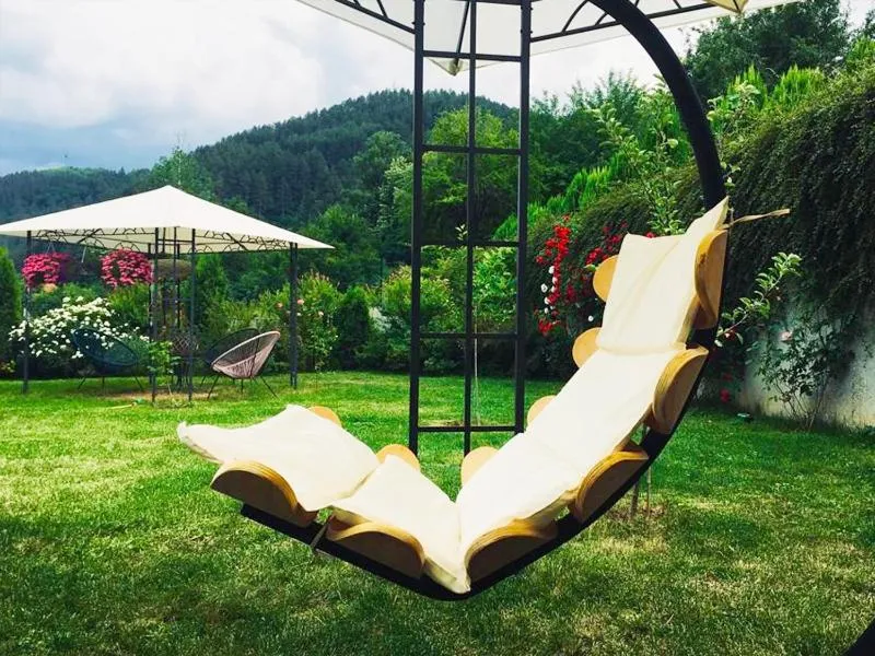 Garden in Хотел Стиляна/Hotel Stilyana