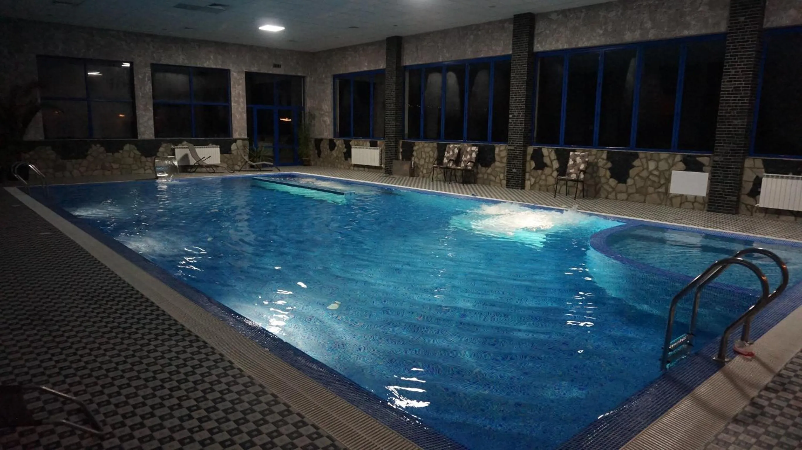 Swimming pool in Хотел Стиляна/Hotel Stilyana