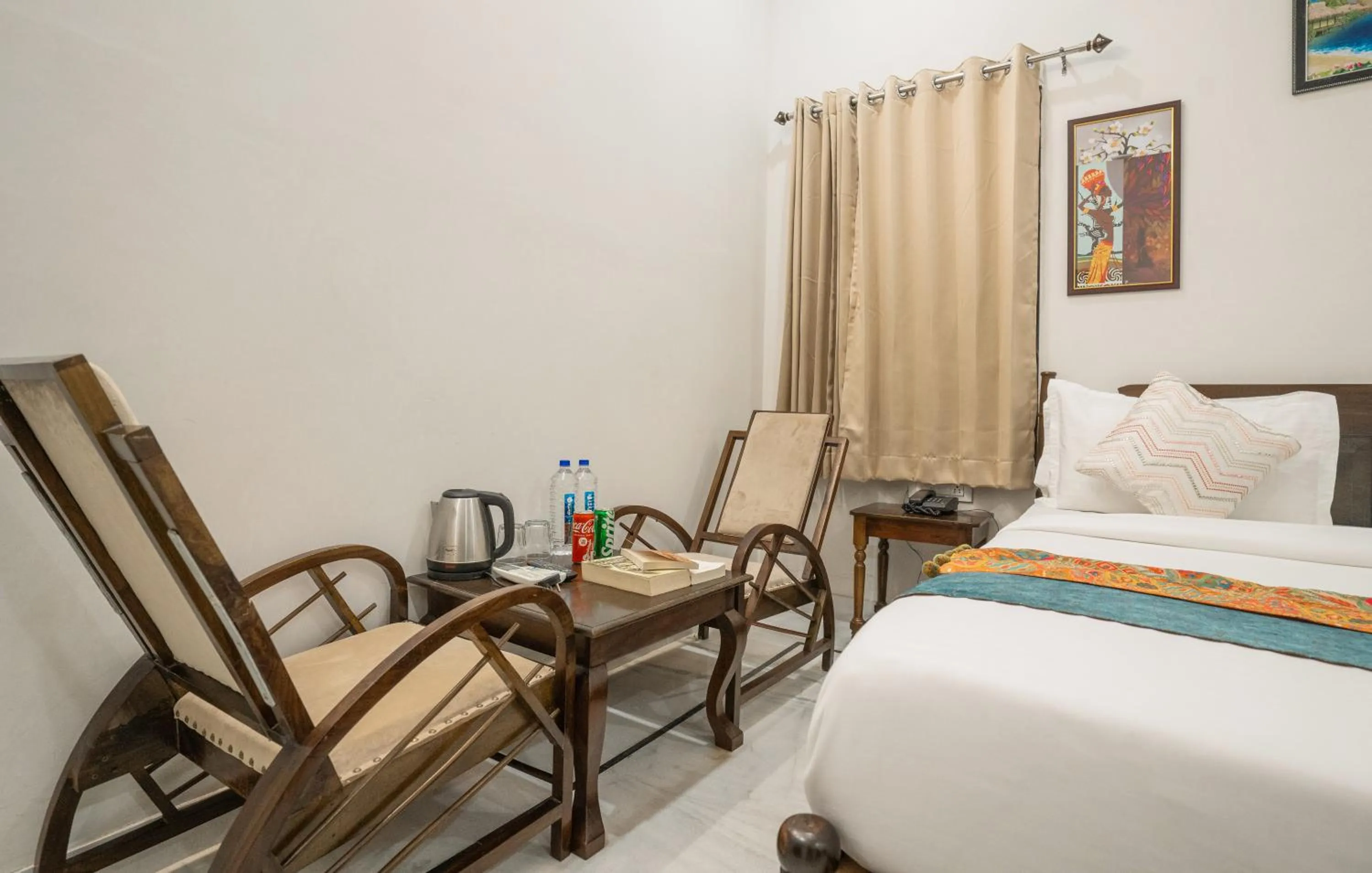 Photo of the whole room, Bed in Villa Tha Gadh Bansiya