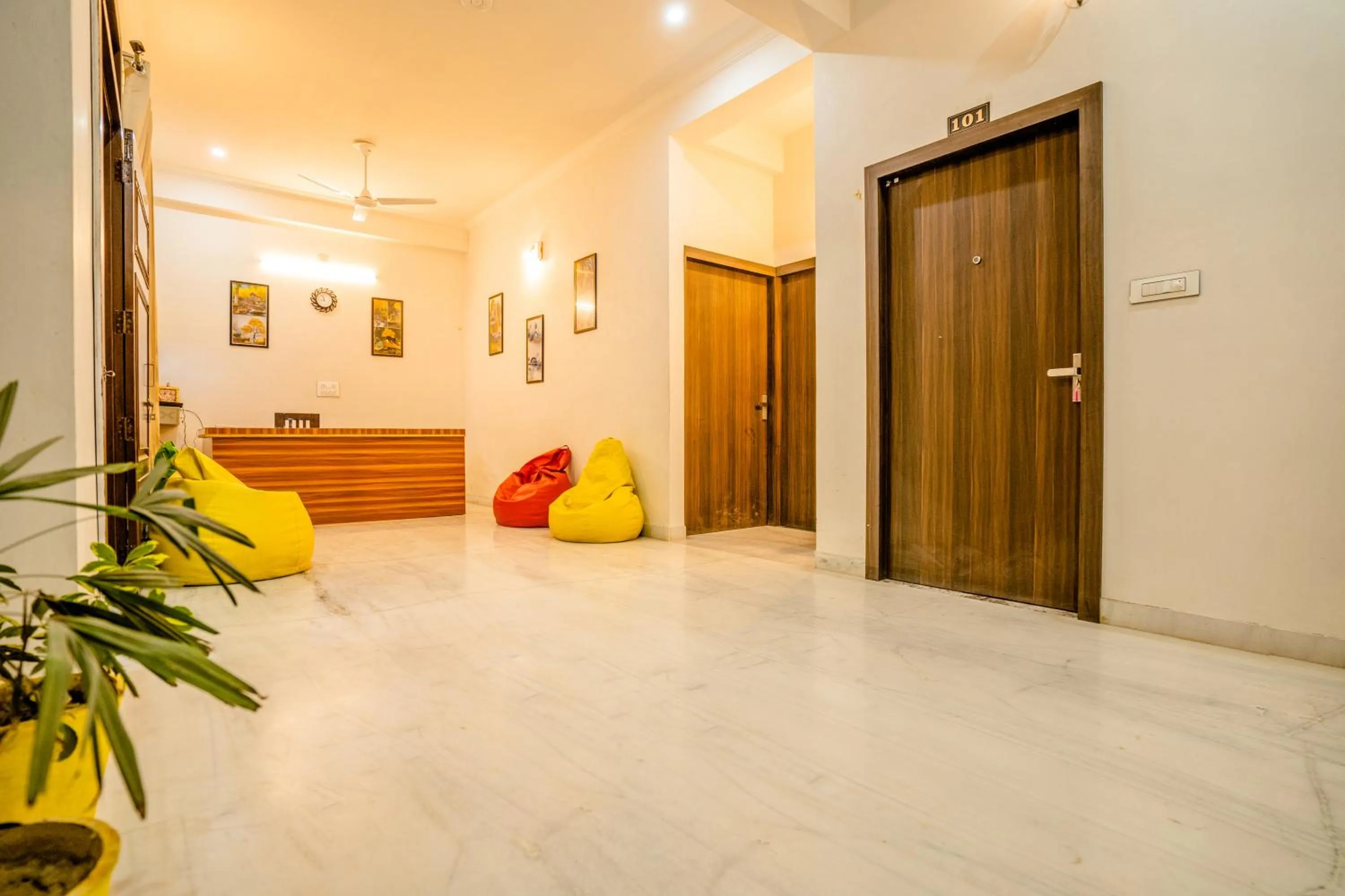 Lobby or reception in Villa Tha Gadh Bansiya